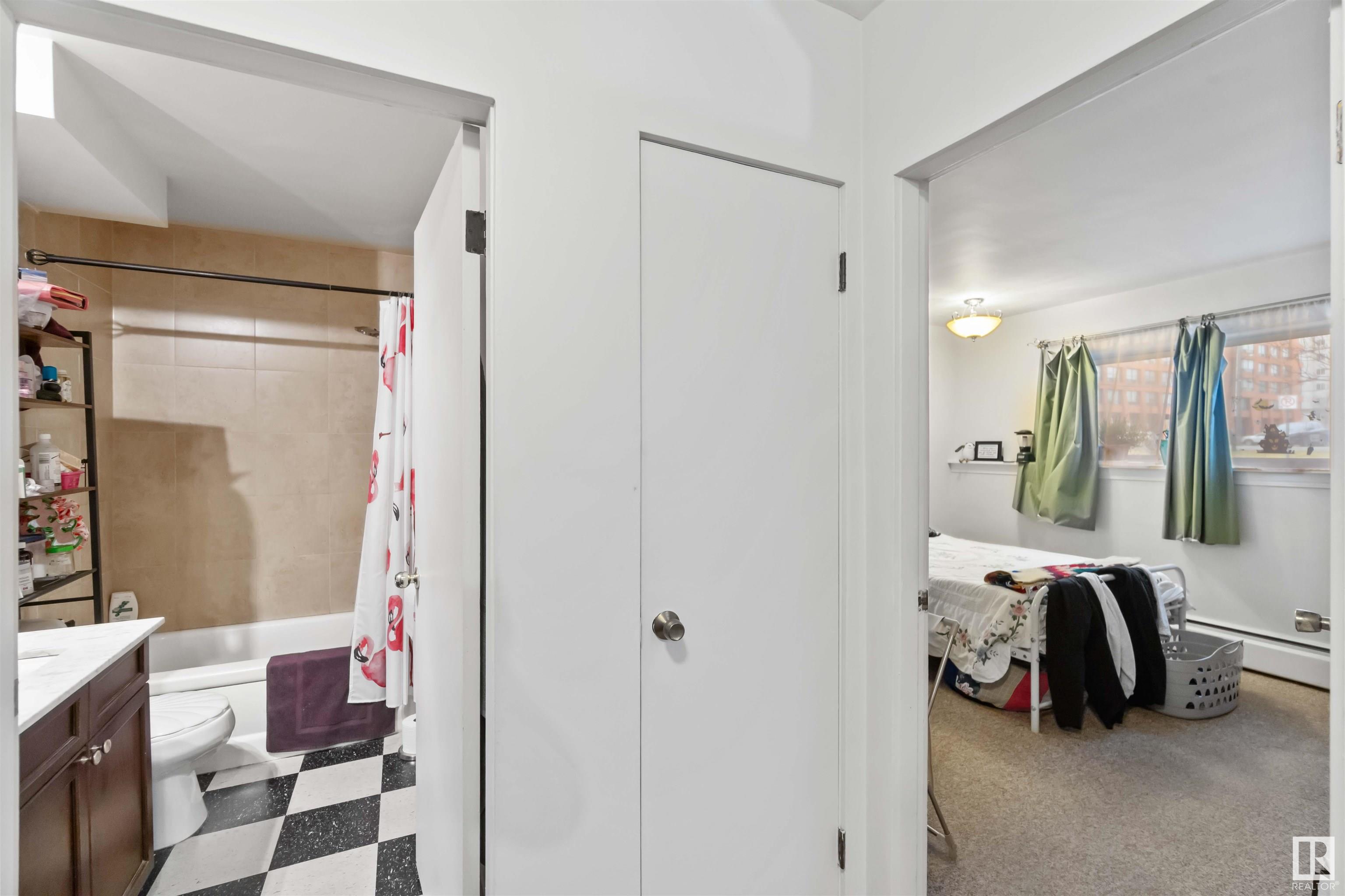      #3 10207 115 ST NW , Edmonton,  ,T5K 1T7 ;  Listing Number: MLS E4411910