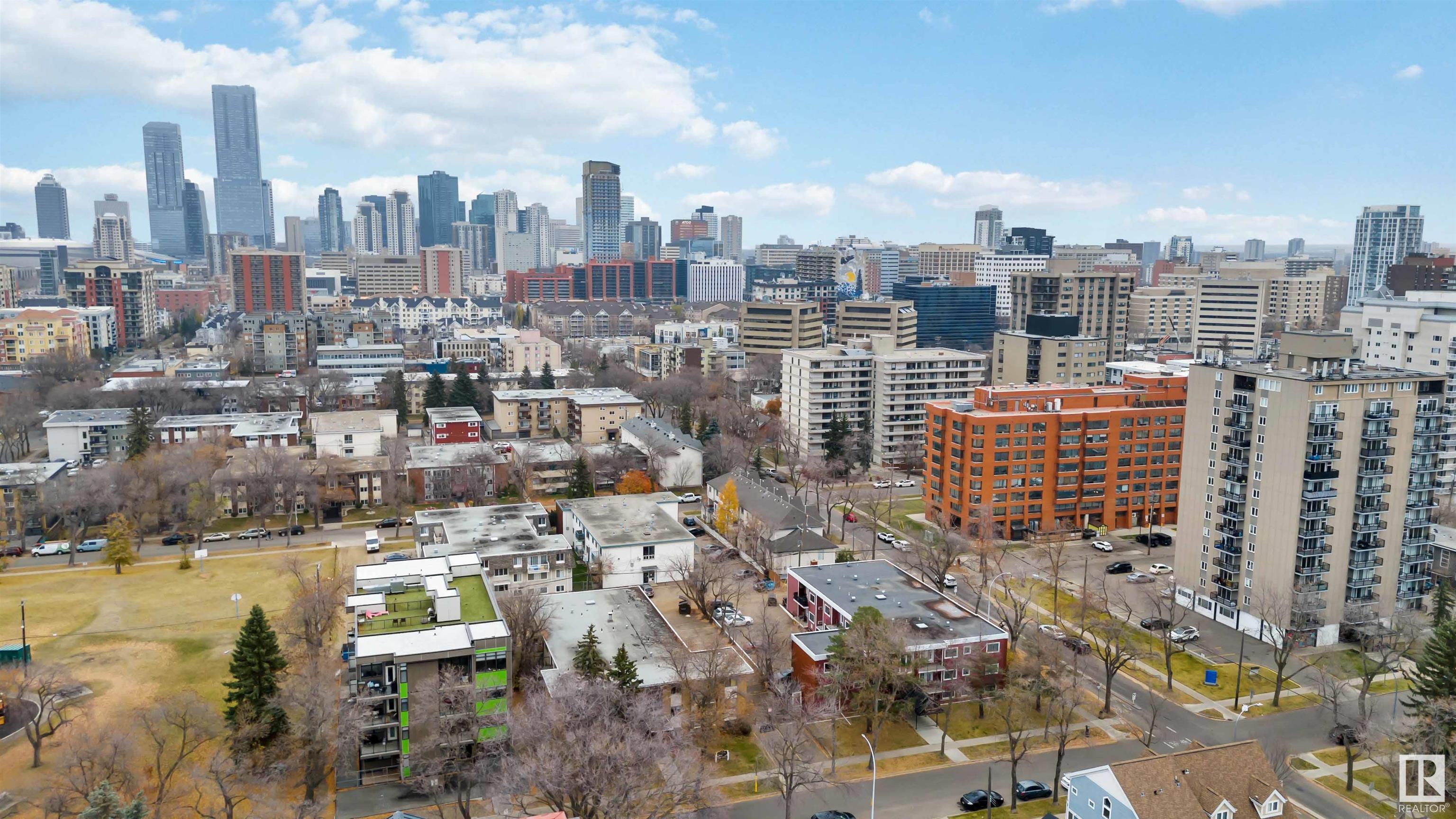      #3 10207 115 ST NW , Edmonton,  ,T5K 1T7 ;  Listing Number: MLS E4411910