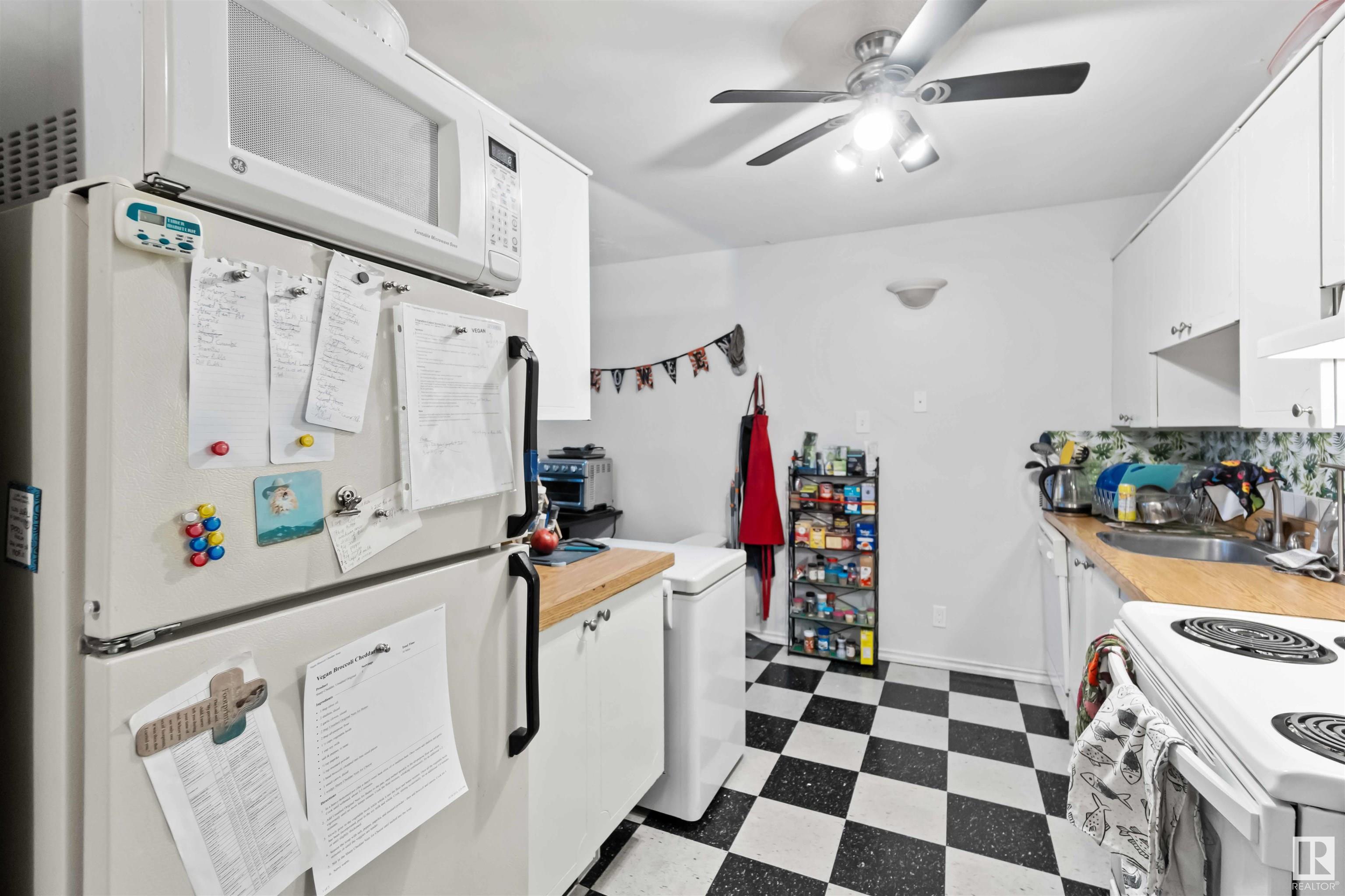      #3 10207 115 ST NW , Edmonton,  ,T5K 1T7 ;  Listing Number: MLS E4411910