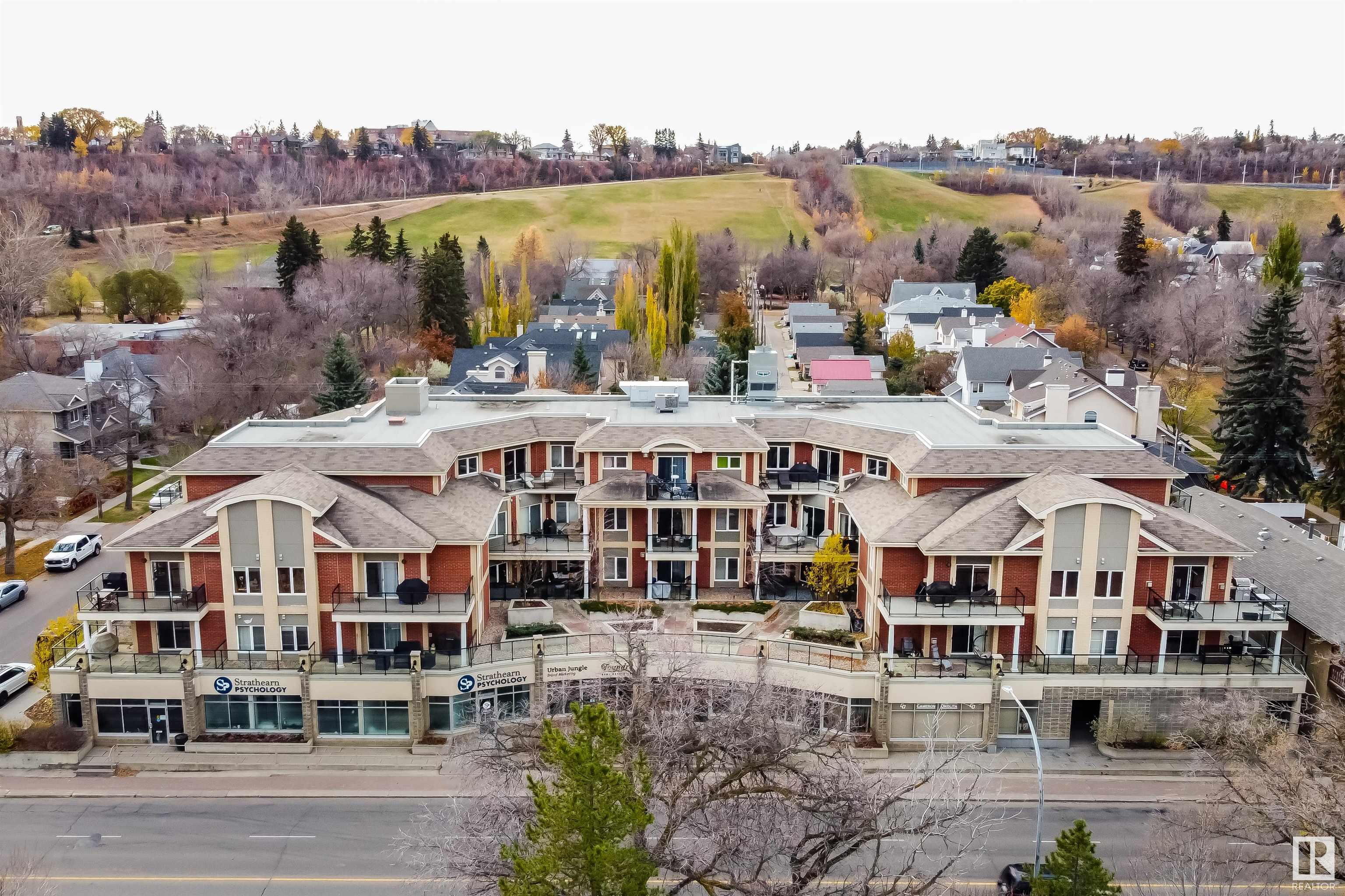      #210 9750 94 ST NW , Edmonton,  ,T6C 2E3 ;  Listing Number: MLS E4412131