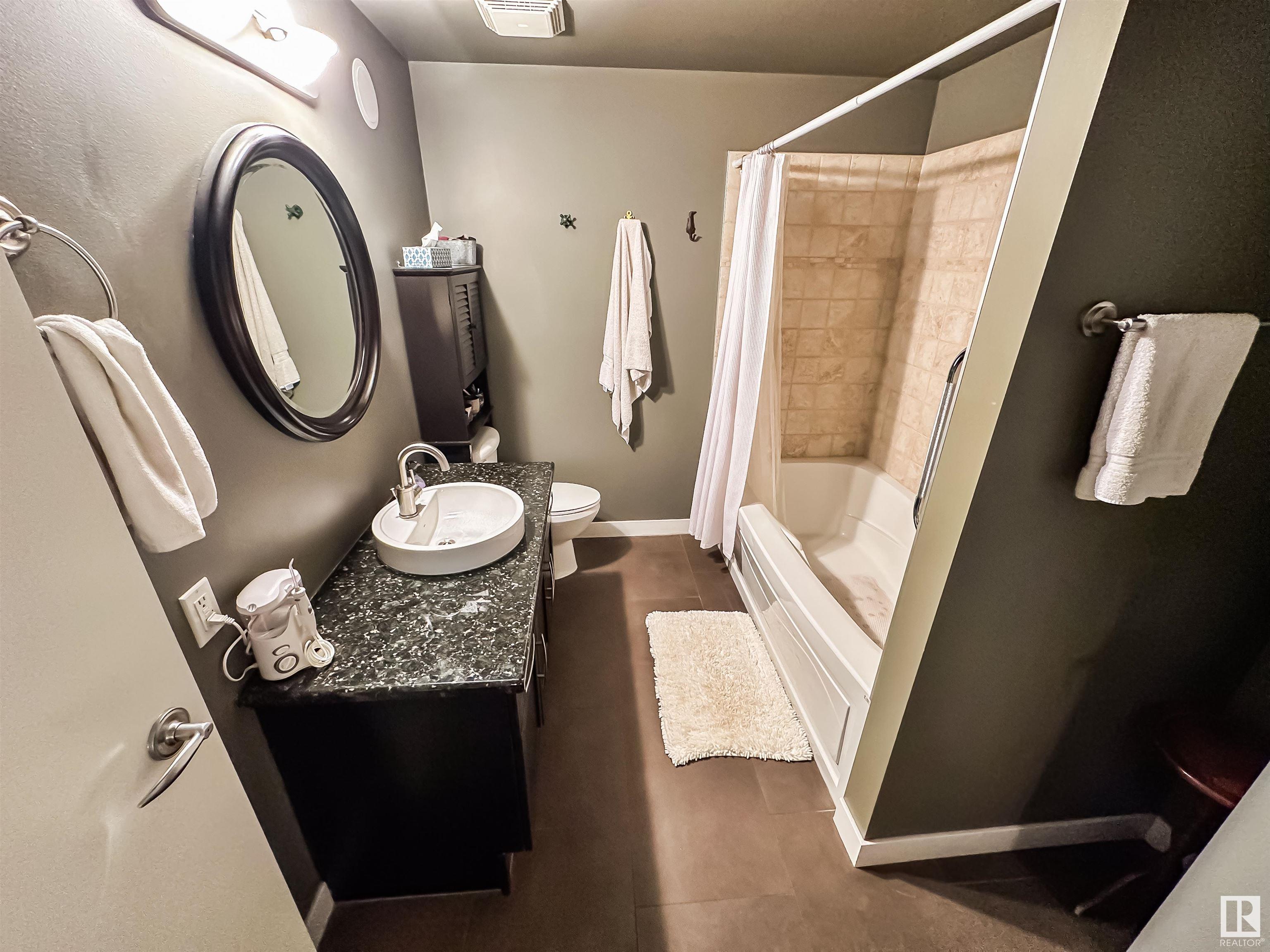      #210 9750 94 ST NW , Edmonton,  ,T6C 2E3 ;  Listing Number: MLS E4412131