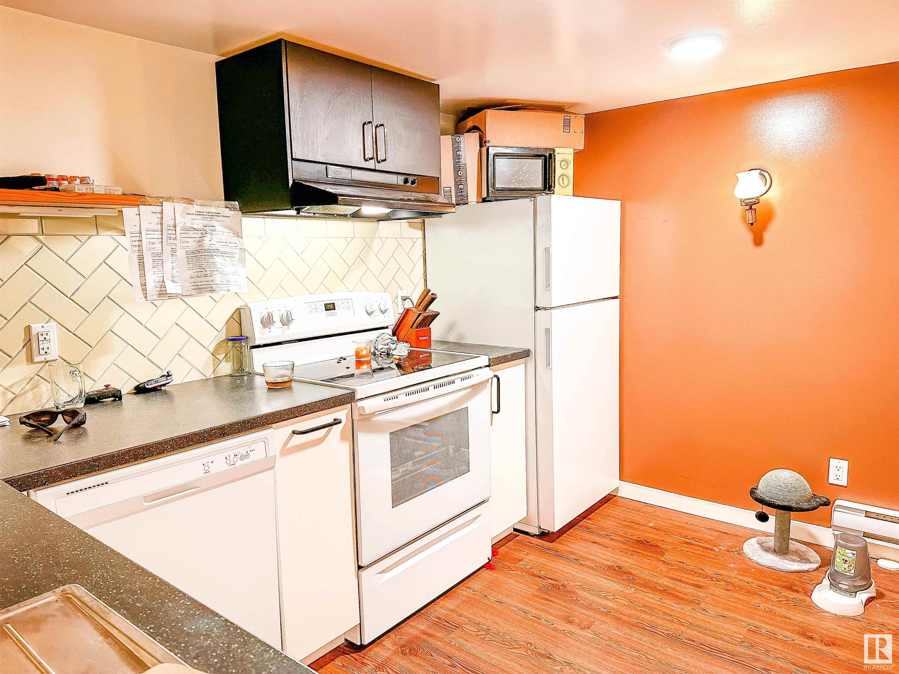      11836 95 ST NW , Edmonton,  ,T5G 1M2 ;  Listing Number: MLS E4412291