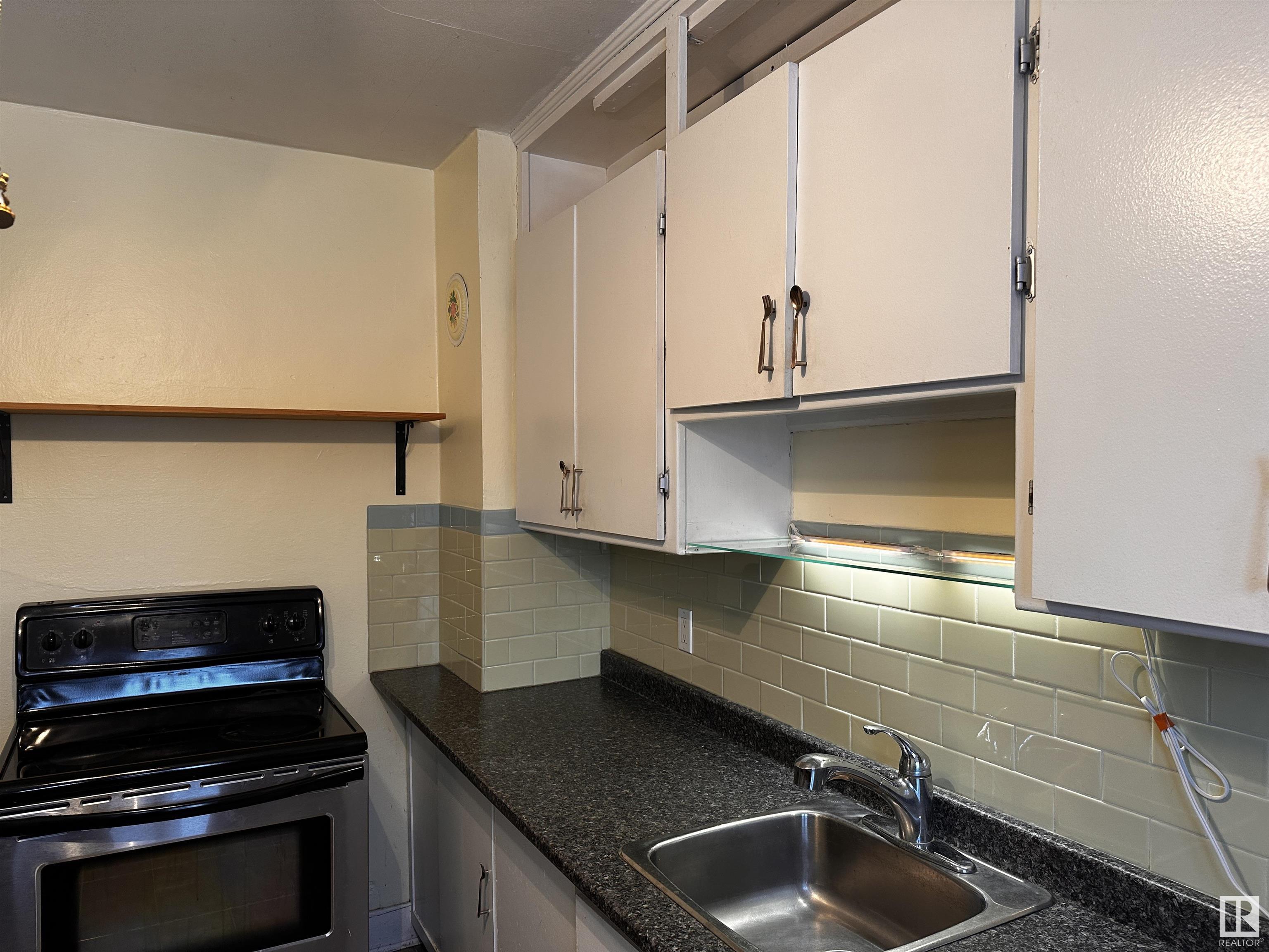      11836 95 ST NW , Edmonton,  ,T5G 1M2 ;  Listing Number: MLS E4412291
