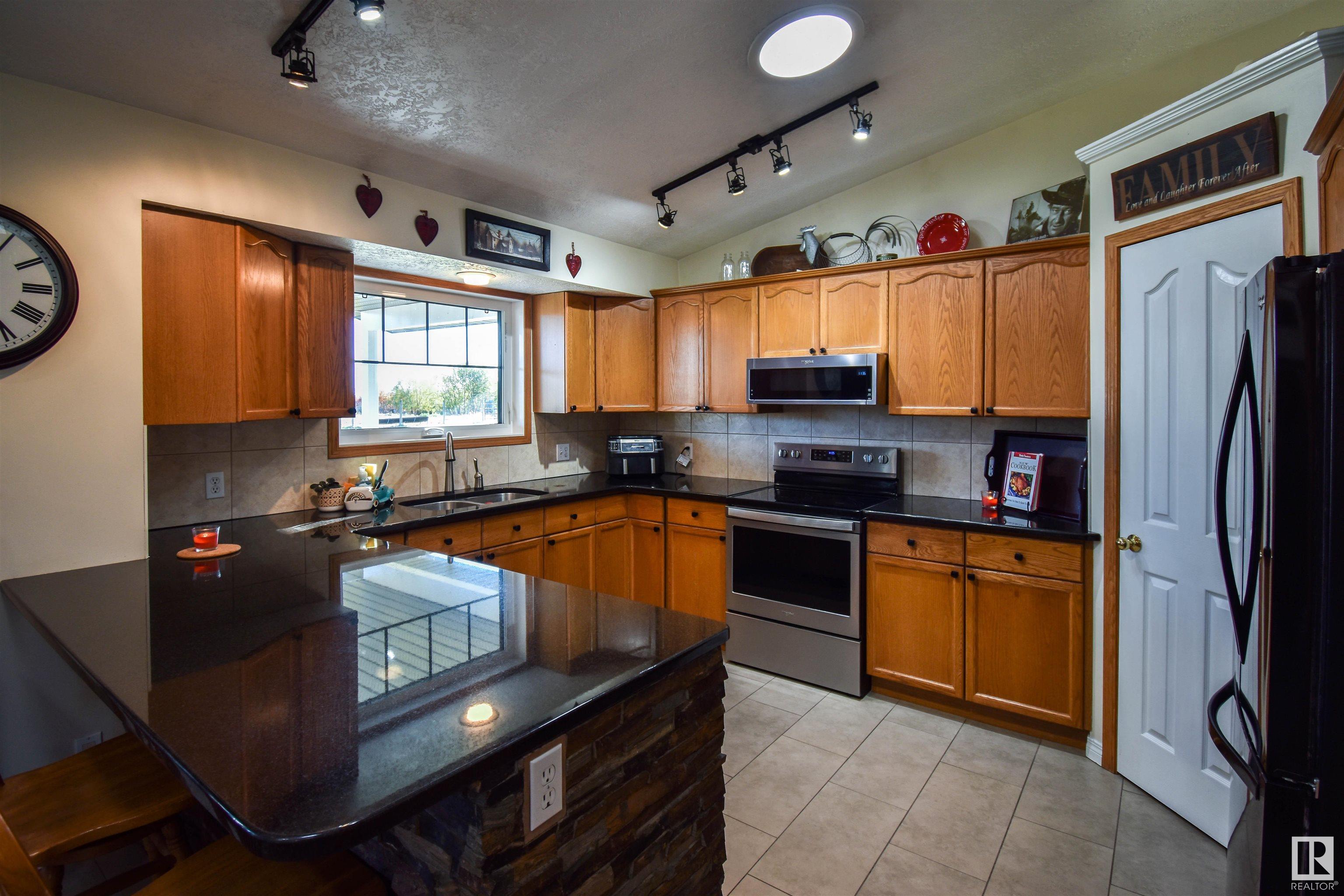      27, 53302 Rge Rd 12 , Rural Parkland County,  ,T7Y 0B9 ;  Listing Number: MLS E4412314