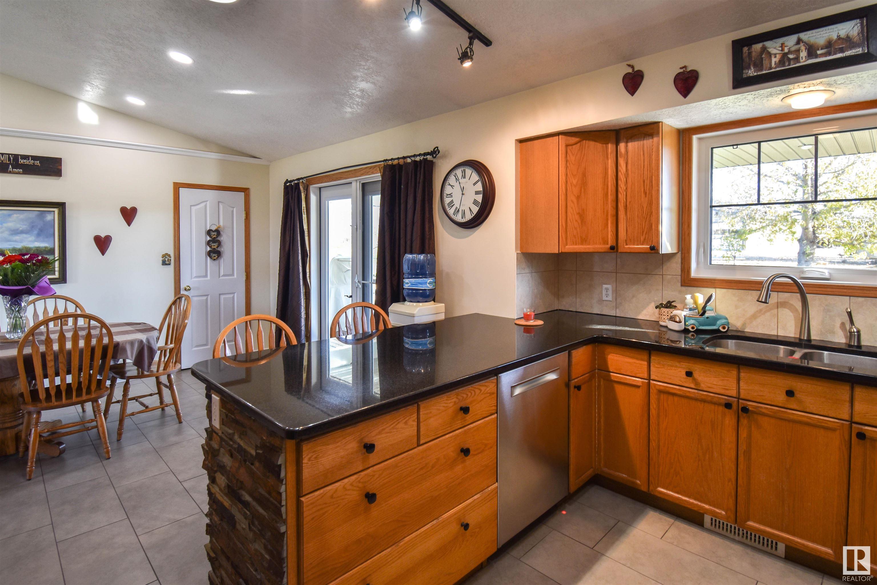      27, 53302 Rge Rd 12 , Rural Parkland County,  ,T7Y 0B9 ;  Listing Number: MLS E4412314