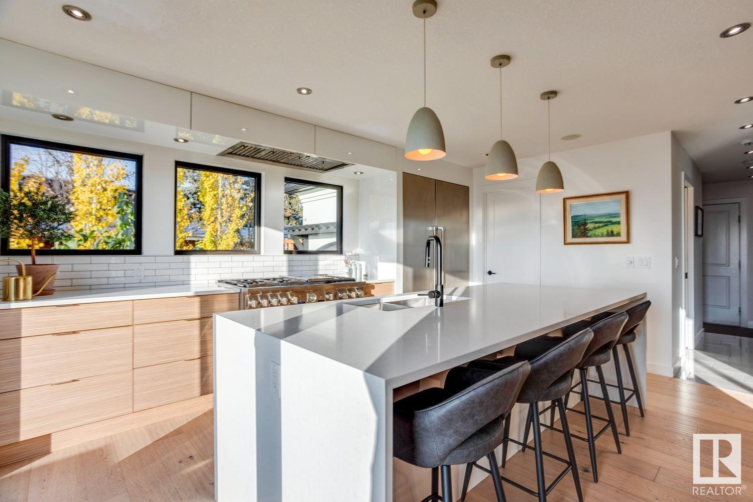      15309 RIO TERRACE DR NW , Edmonton,  ,T5R 5M6 ;  Listing Number: MLS E4412336