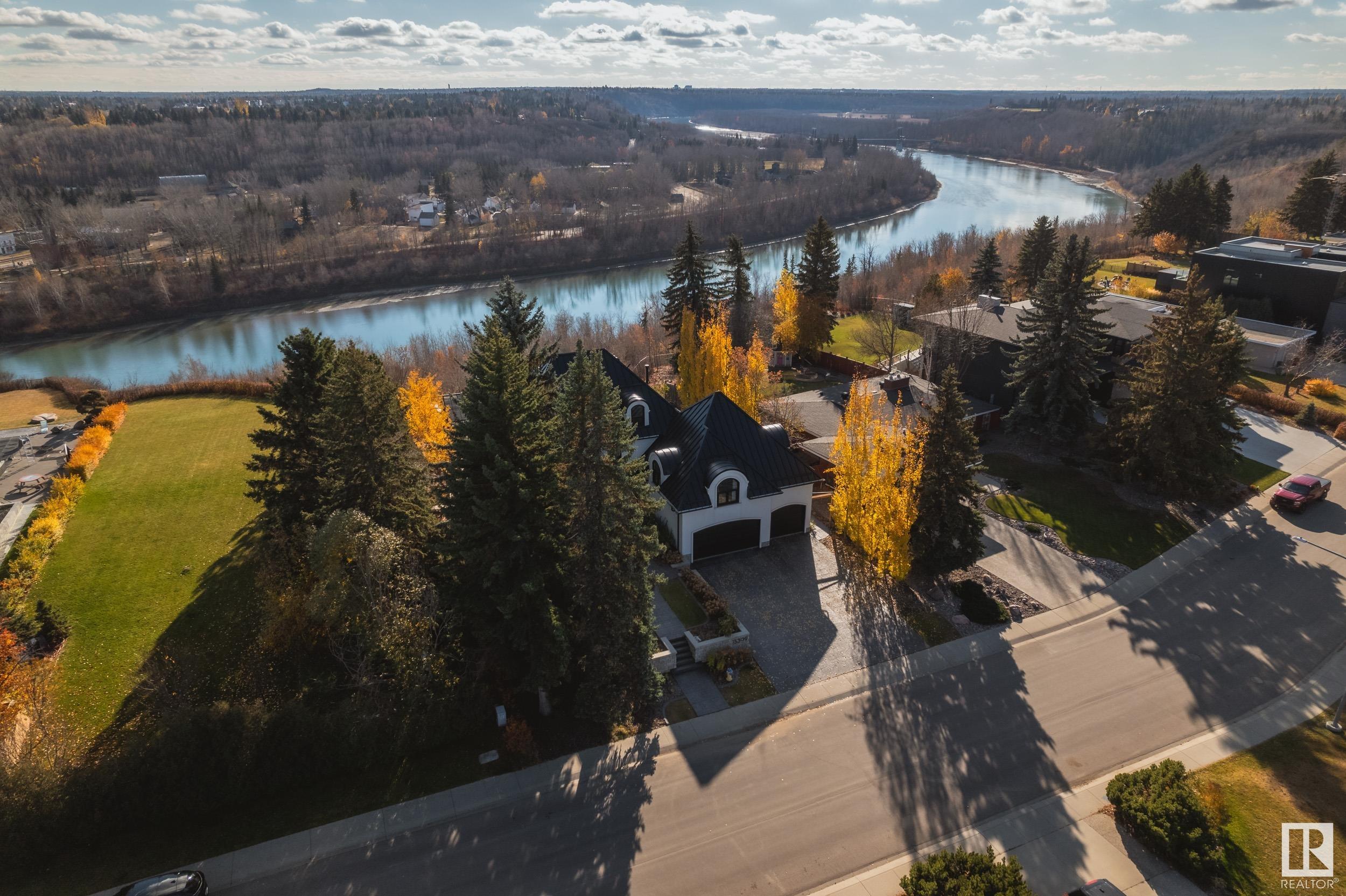      15309 RIO TERRACE DR NW , Edmonton,  ,T5R 5M6 ;  Listing Number: MLS E4412336