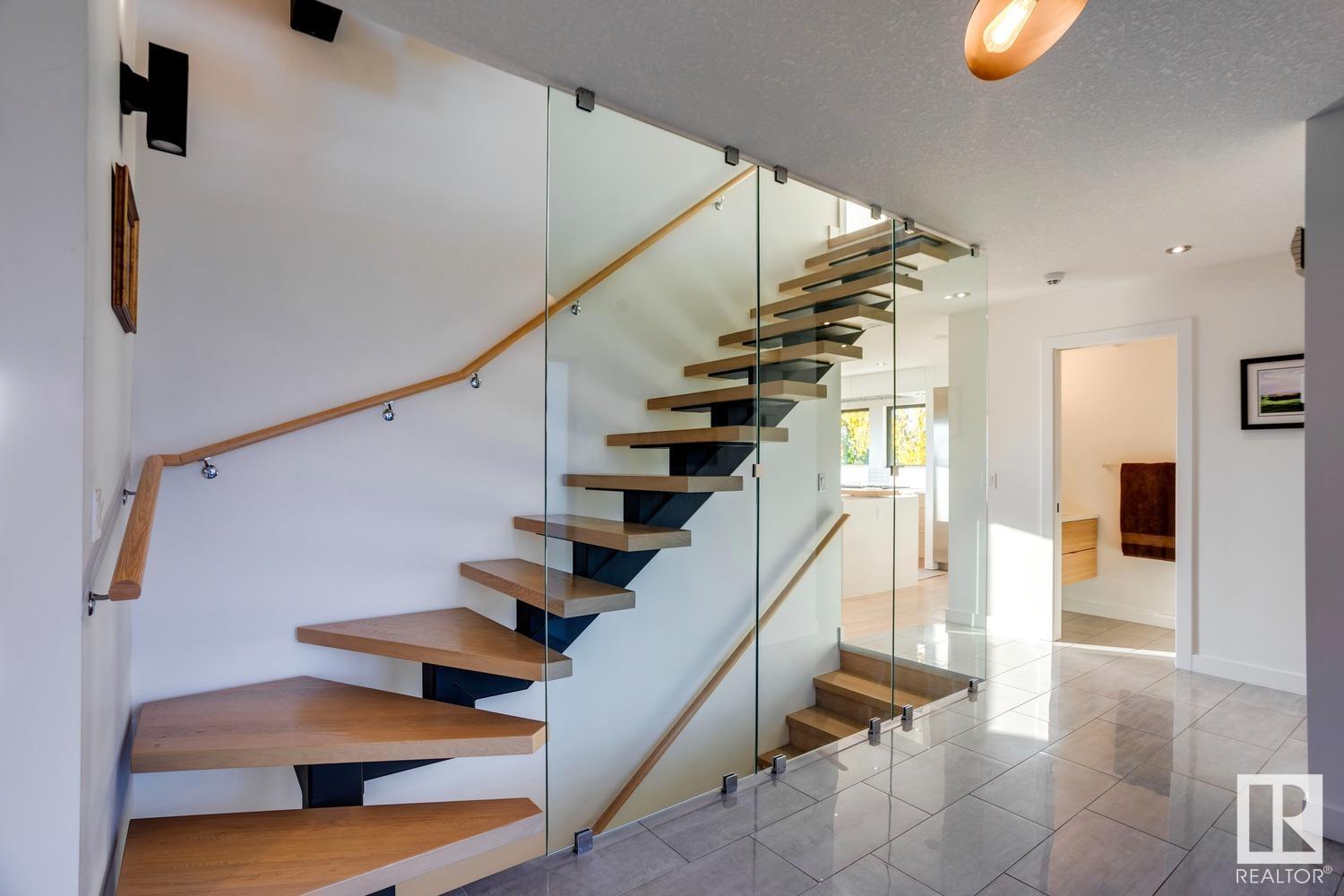      15309 RIO TERRACE DR NW , Edmonton,  ,T5R 5M6 ;  Listing Number: MLS E4412336