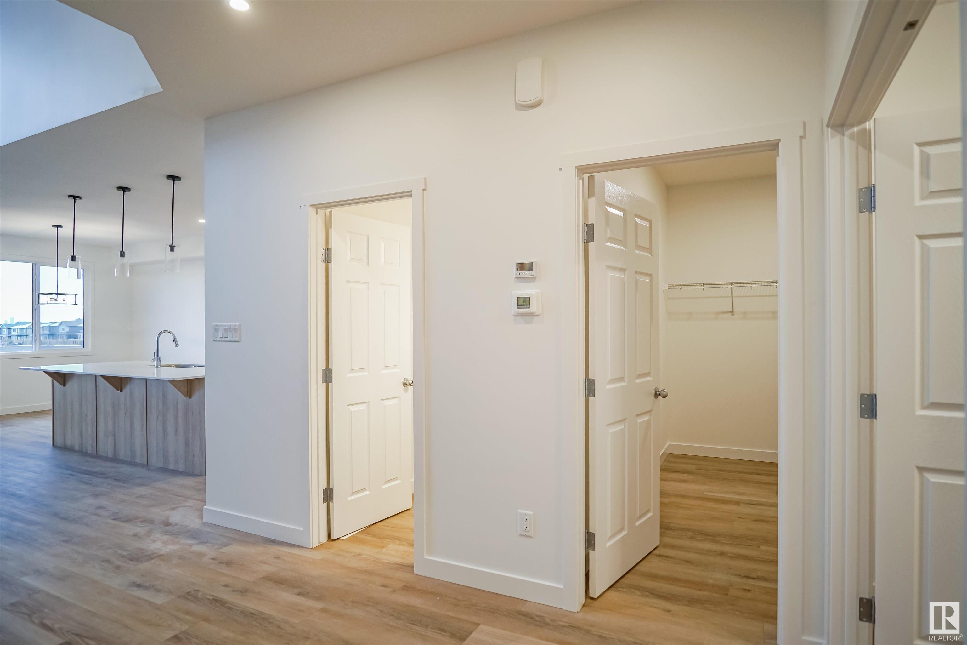      5125 KINNEY WY SW , Edmonton,  ,T6W 1A8 ;  Listing Number: MLS E4412558