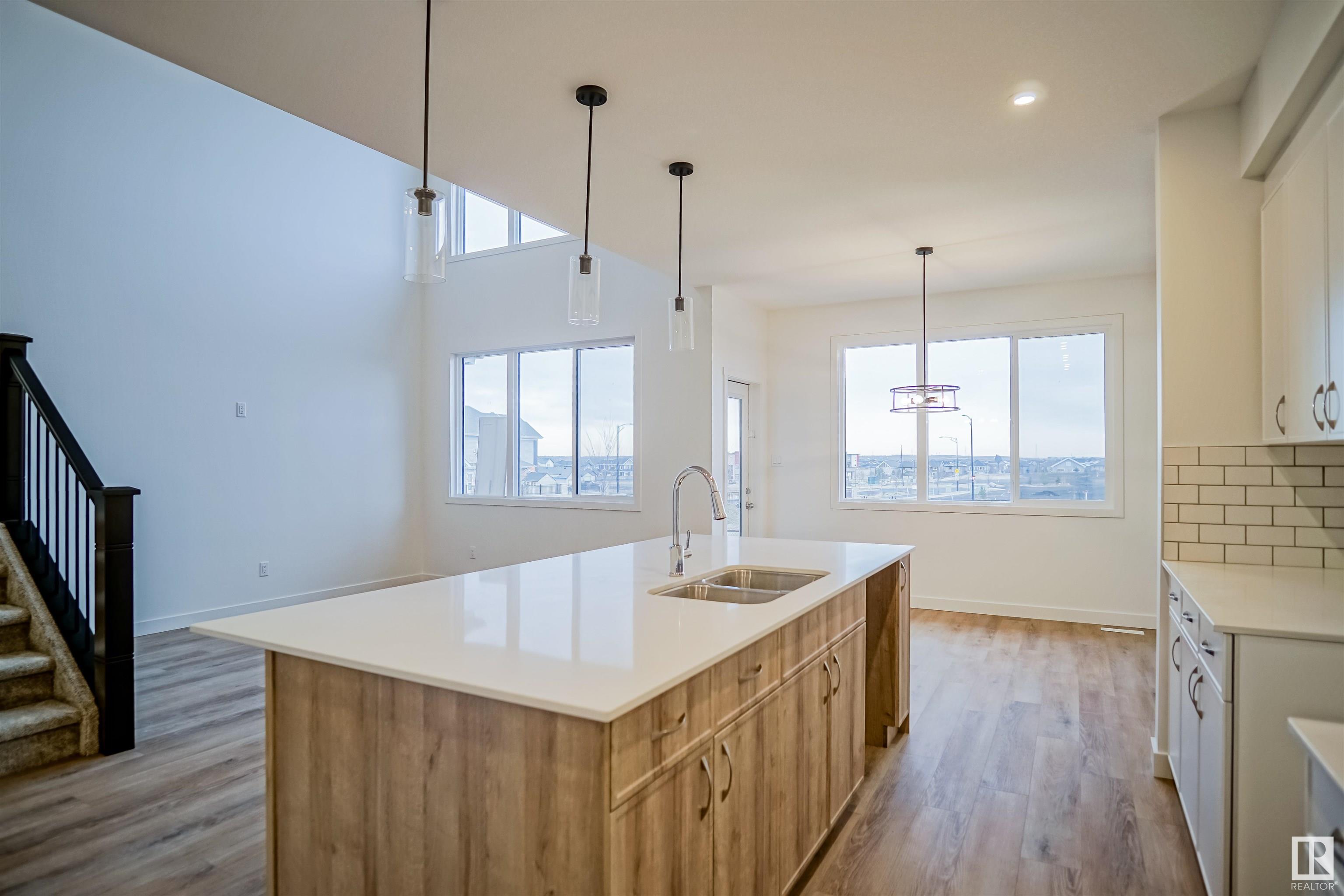      5125 KINNEY WY SW , Edmonton,  ,T6W 1A8 ;  Listing Number: MLS E4412558