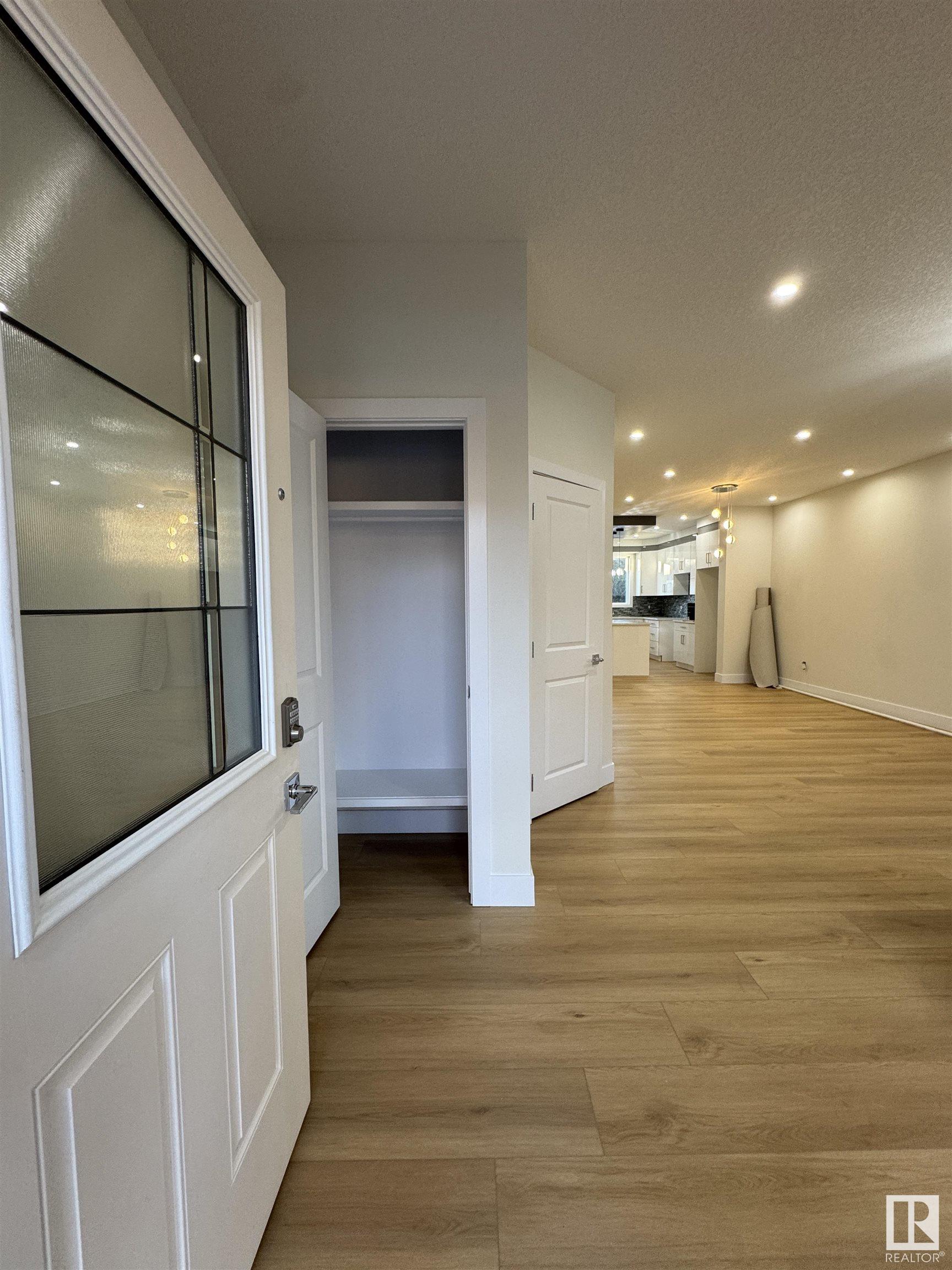      9330 89 ST NW , Edmonton,  ,T6C 3L2 ;  Listing Number: MLS E4413117