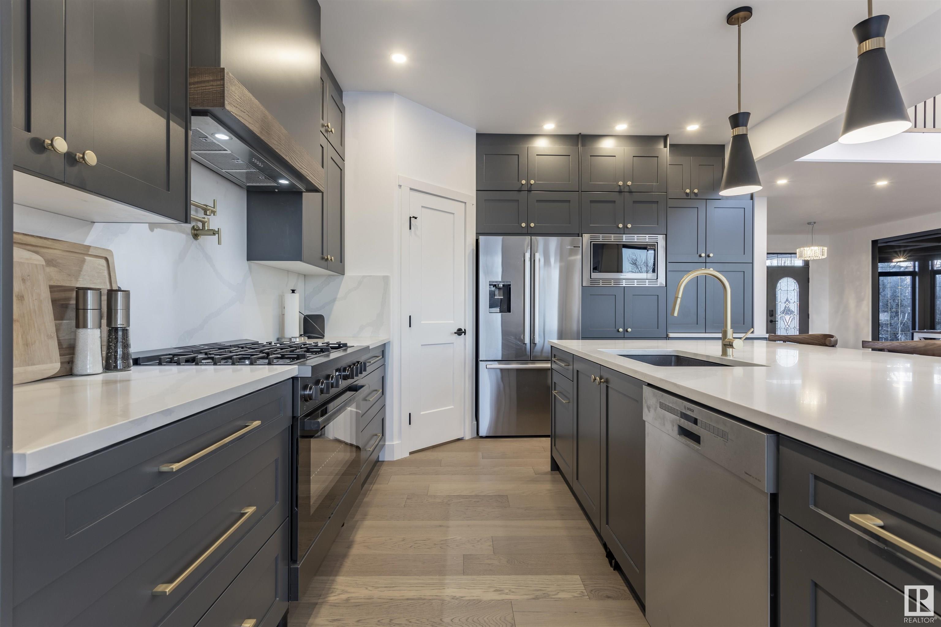      92 NOTTINGHAM HB , Sherwood Park,  ,T8A 6G2 ;  Listing Number: MLS E4413127