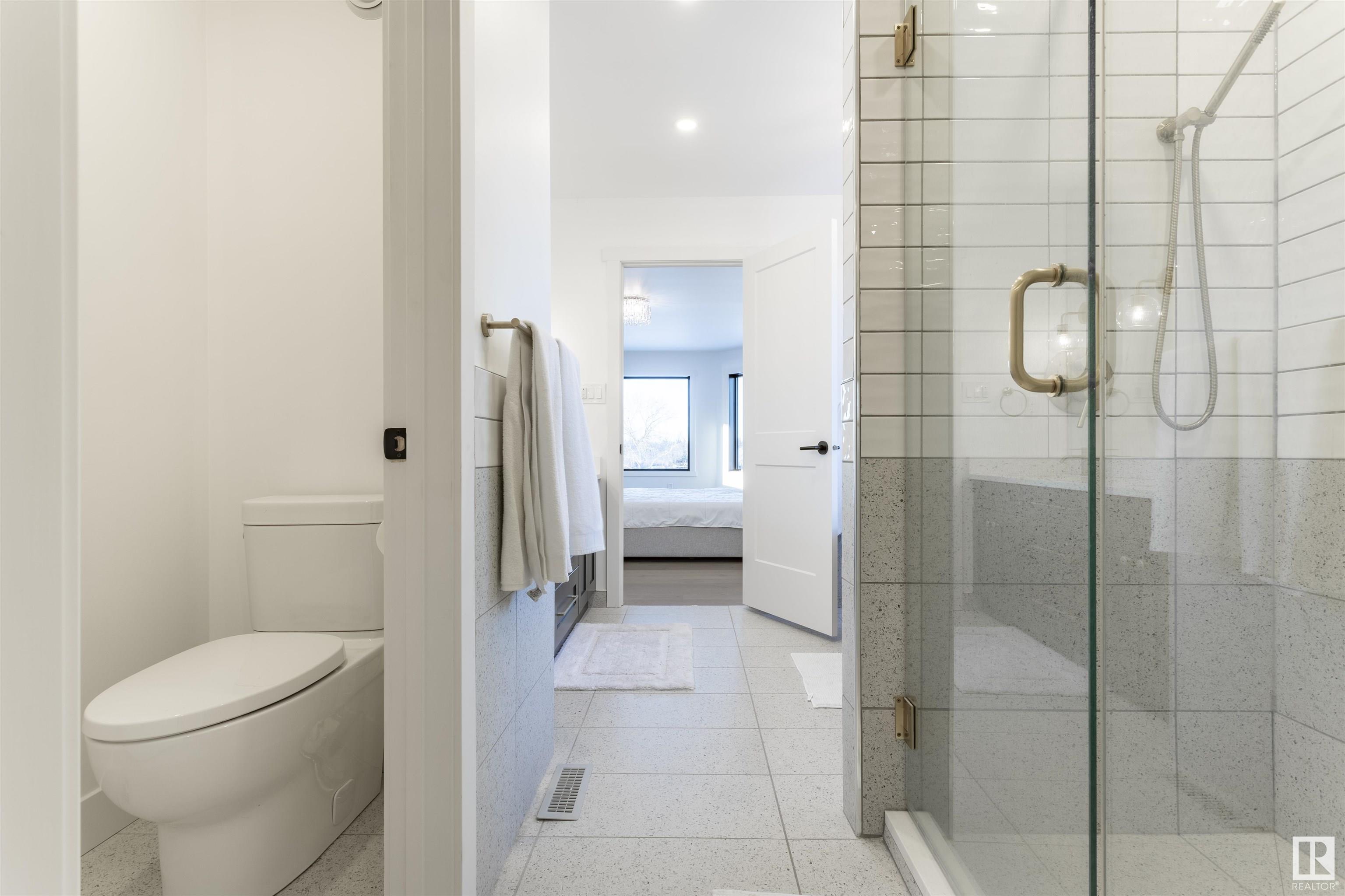      92 NOTTINGHAM HB , Sherwood Park,  ,T8A 6G2 ;  Listing Number: MLS E4413127
