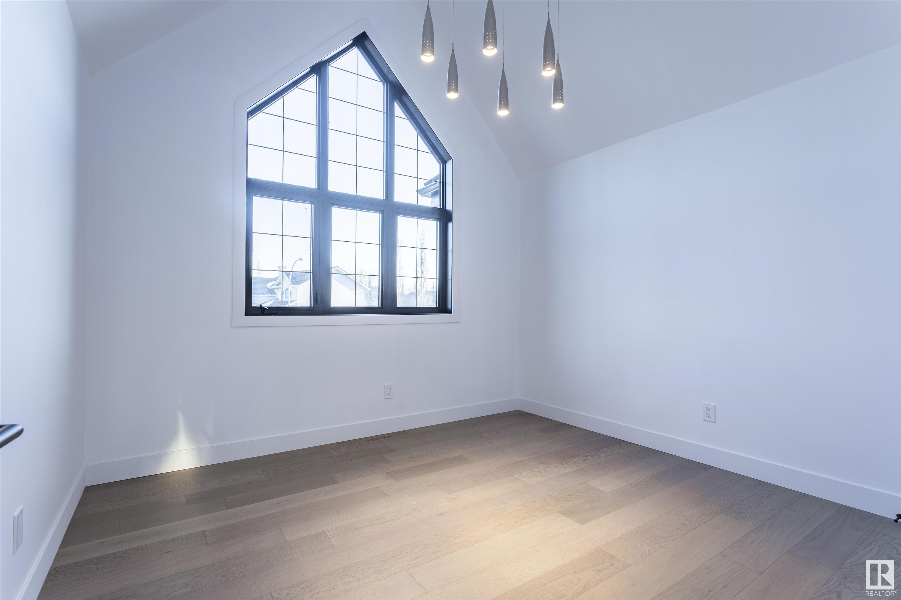      92 NOTTINGHAM HB , Sherwood Park,  ,T8A 6G2 ;  Listing Number: MLS E4413127
