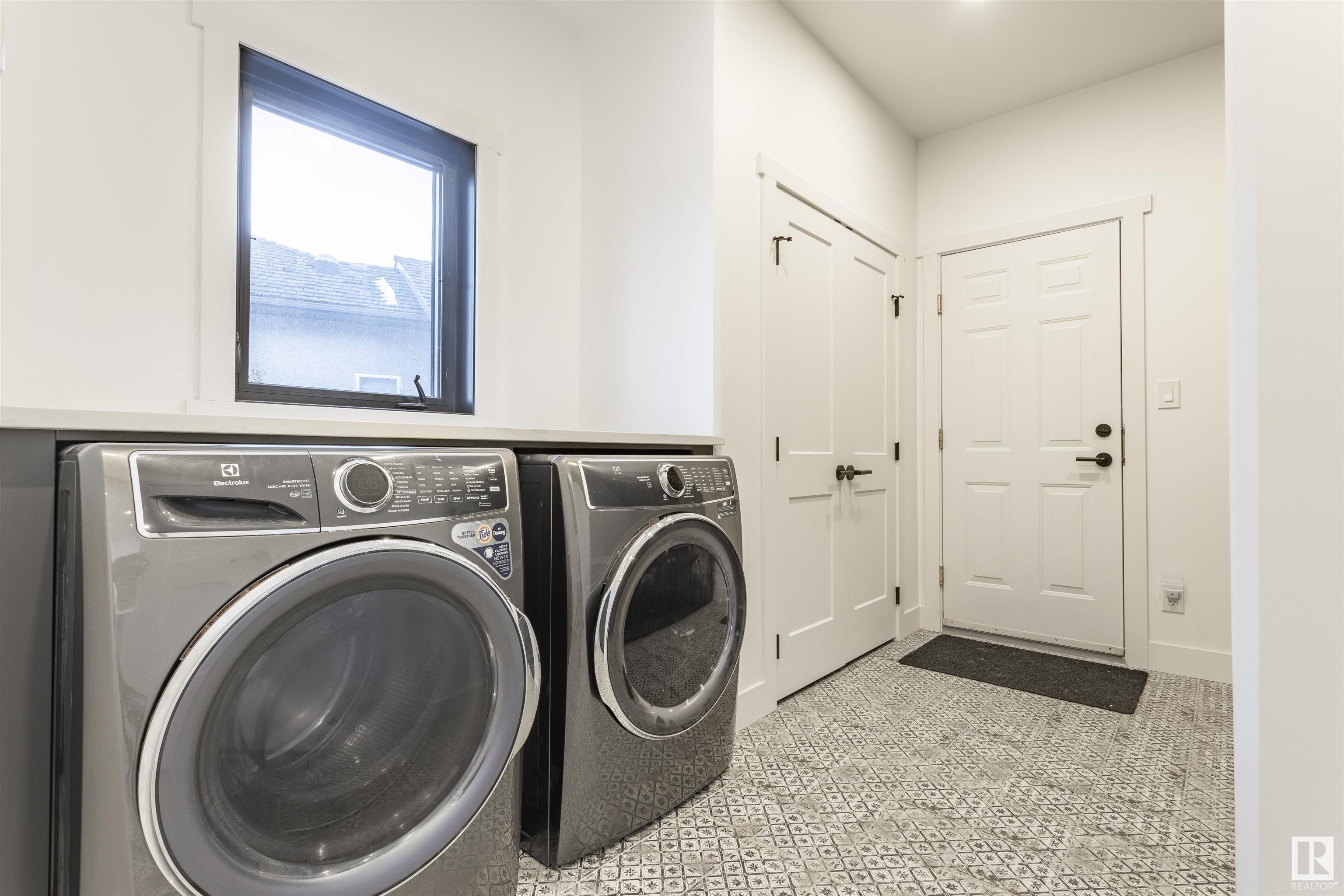      92 NOTTINGHAM HB , Sherwood Park,  ,T8A 6G2 ;  Listing Number: MLS E4413127