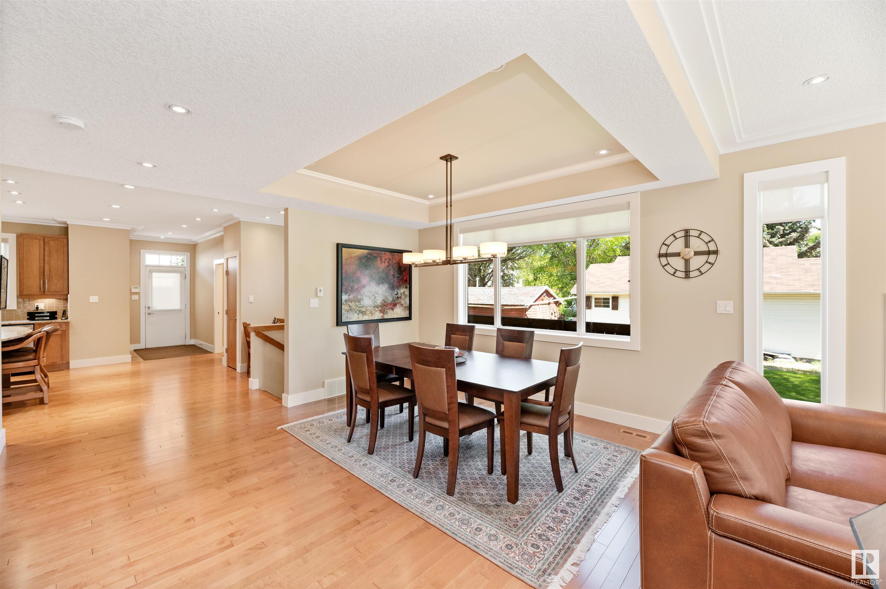      8728 101 AV NW , Edmonton,  ,T5H 0A9 ;  Listing Number: MLS E4413267