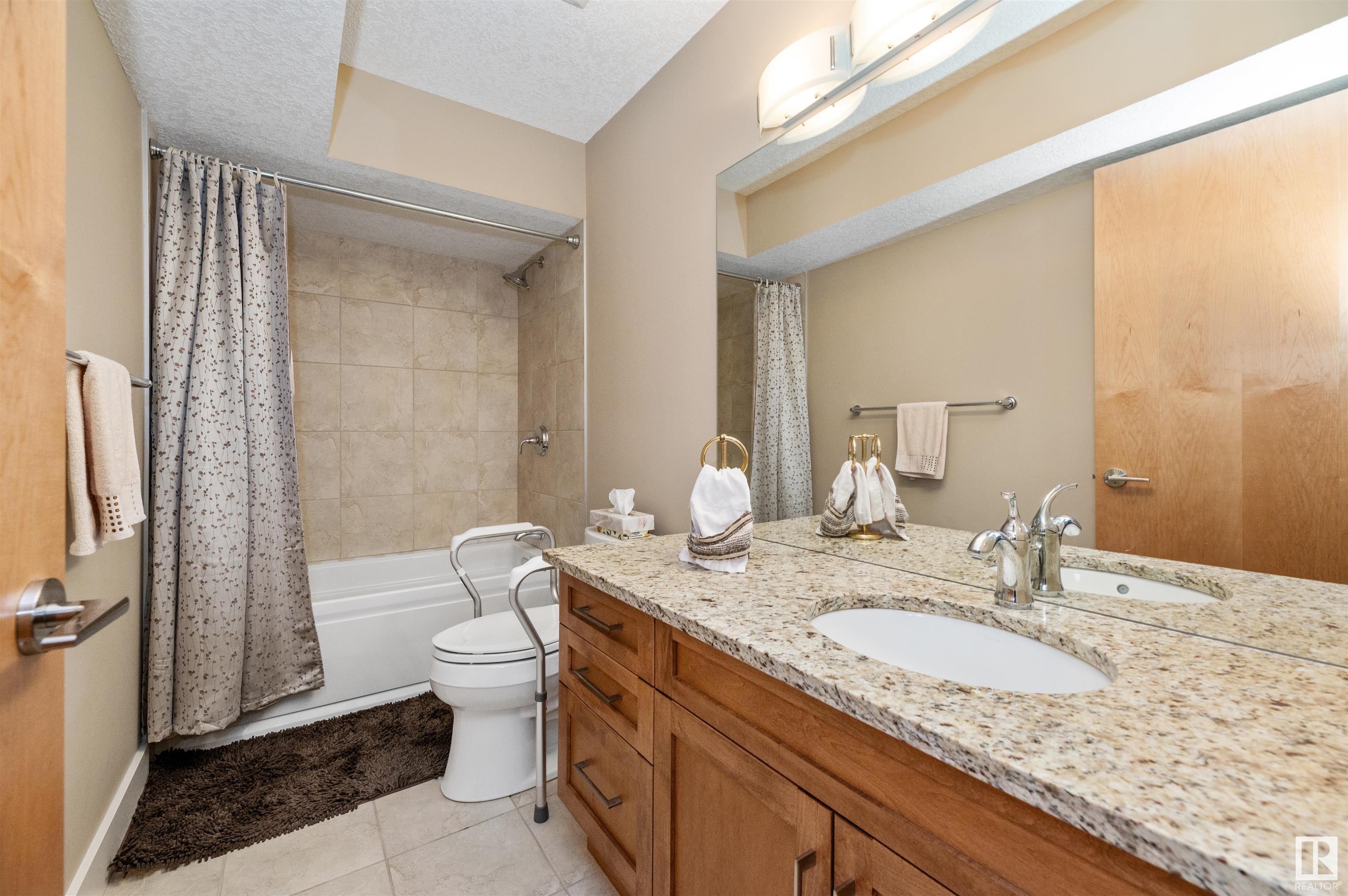      8728 101 AV NW , Edmonton,  ,T5H 0A9 ;  Listing Number: MLS E4413267