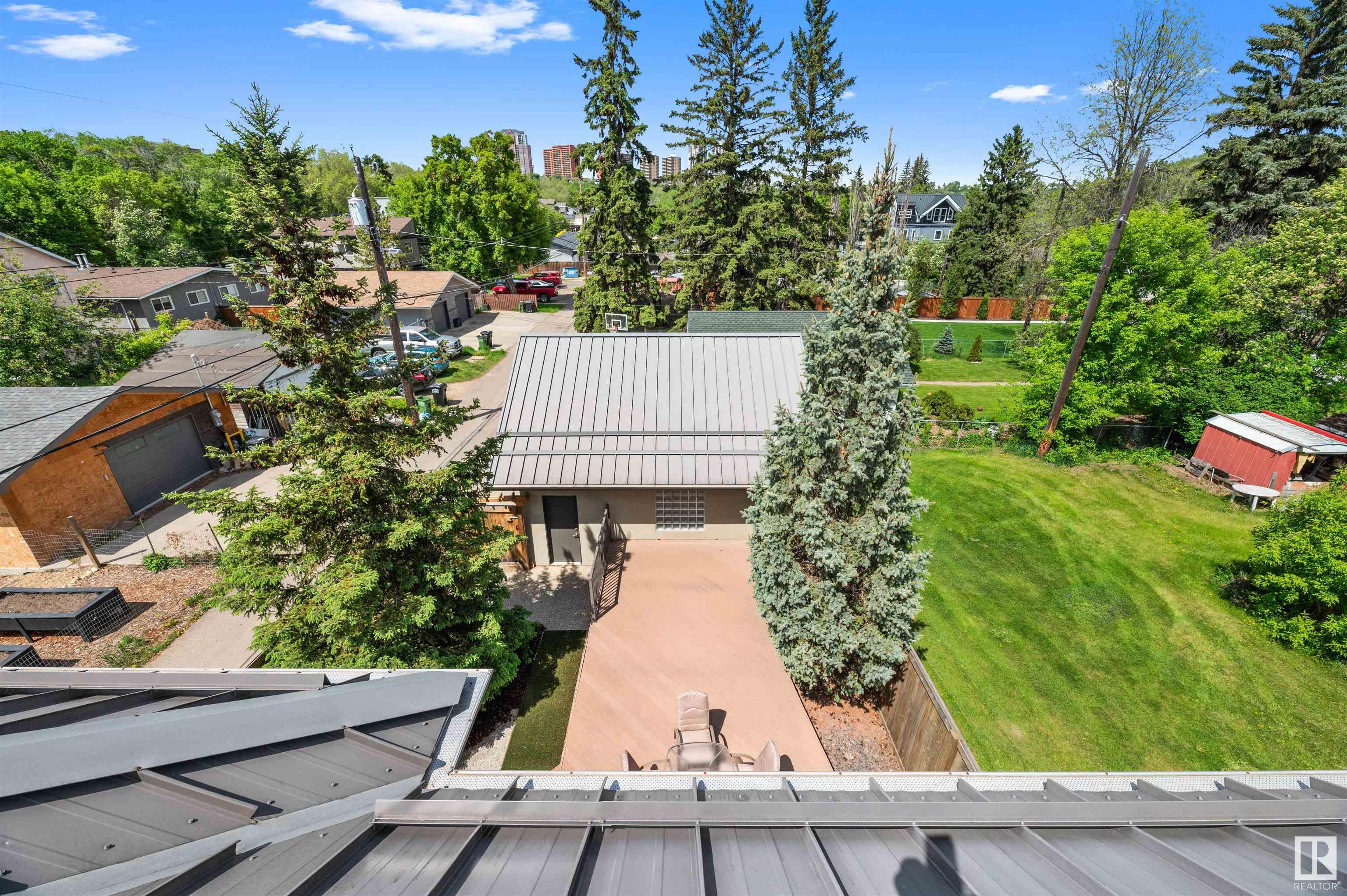      8728 101 AV NW , Edmonton,  ,T5H 0A9 ;  Listing Number: MLS E4413267