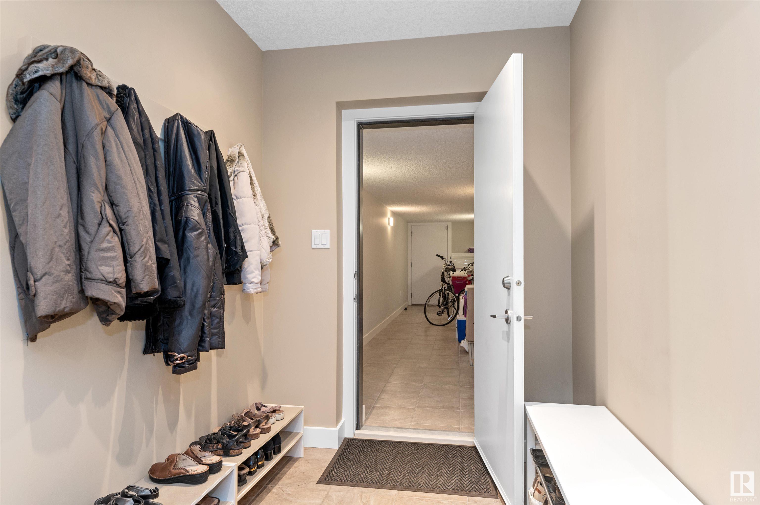      8728 101 AV NW , Edmonton,  ,T5H 0A9 ;  Listing Number: MLS E4413267