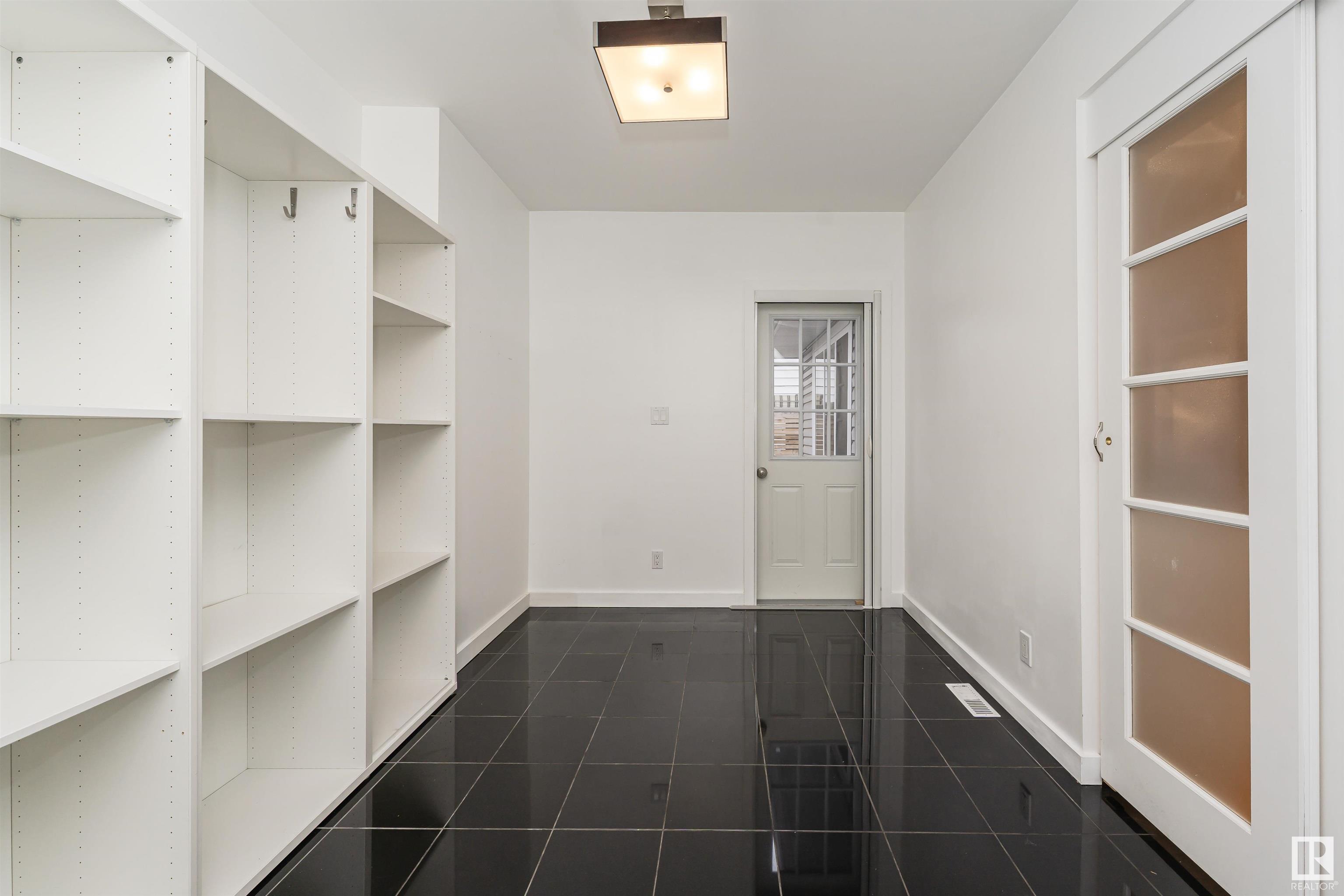      11231 75 AV NW , Edmonton,  ,T6G 0H4 ;  Listing Number: MLS E4413282