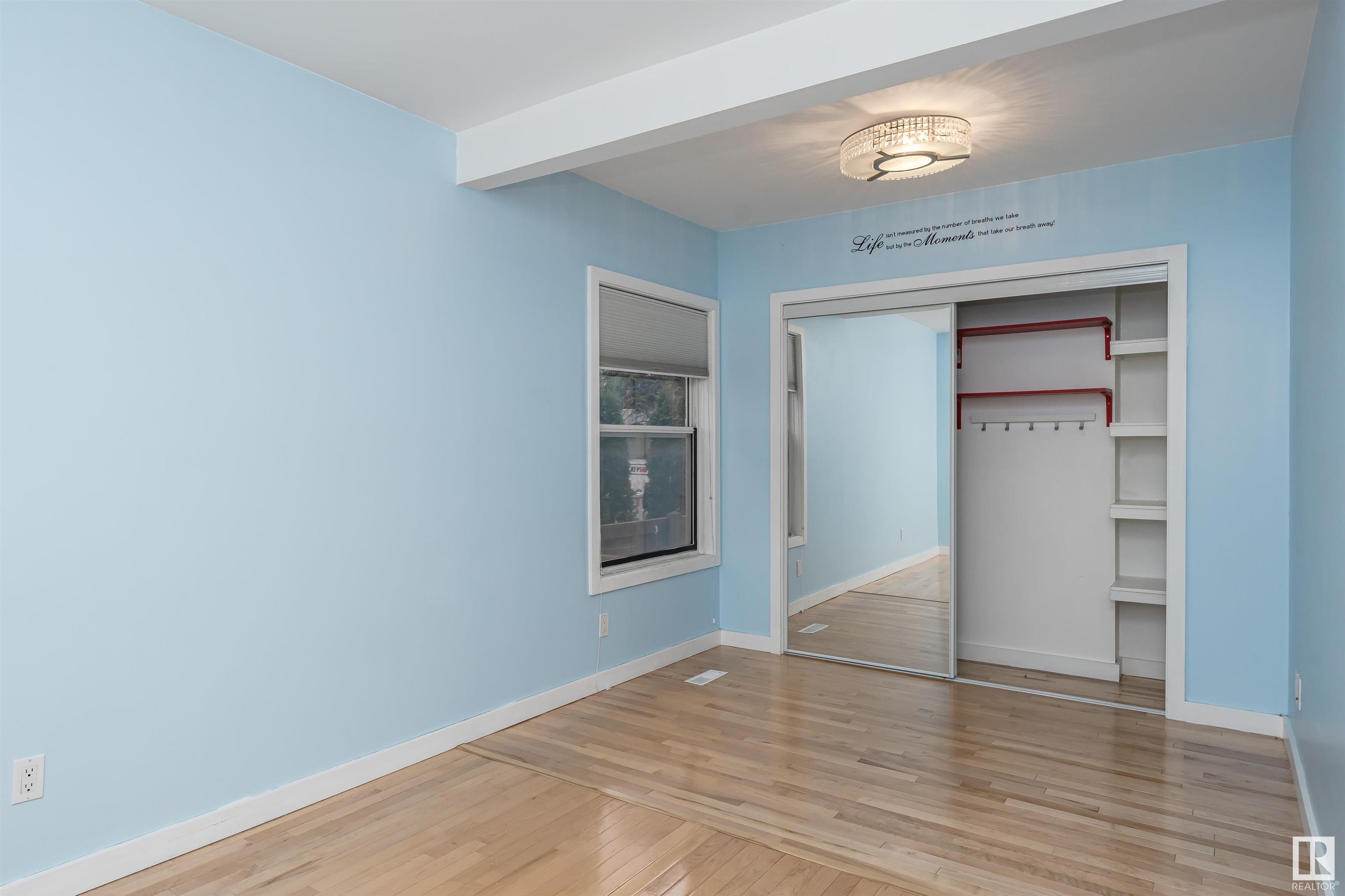      11231 75 AV NW , Edmonton,  ,T6G 0H4 ;  Listing Number: MLS E4413282