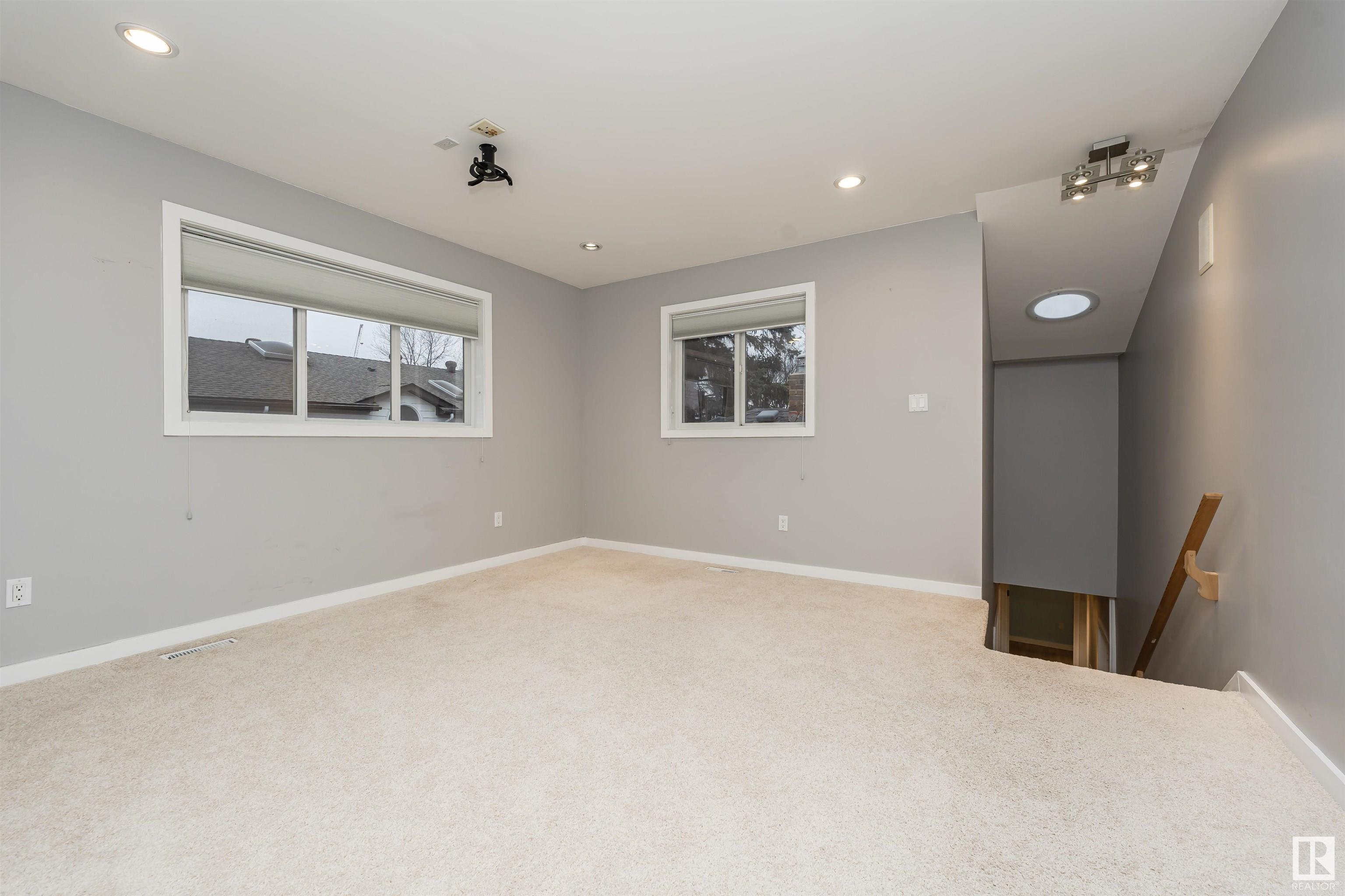      11231 75 AV NW , Edmonton,  ,T6G 0H4 ;  Listing Number: MLS E4413282
