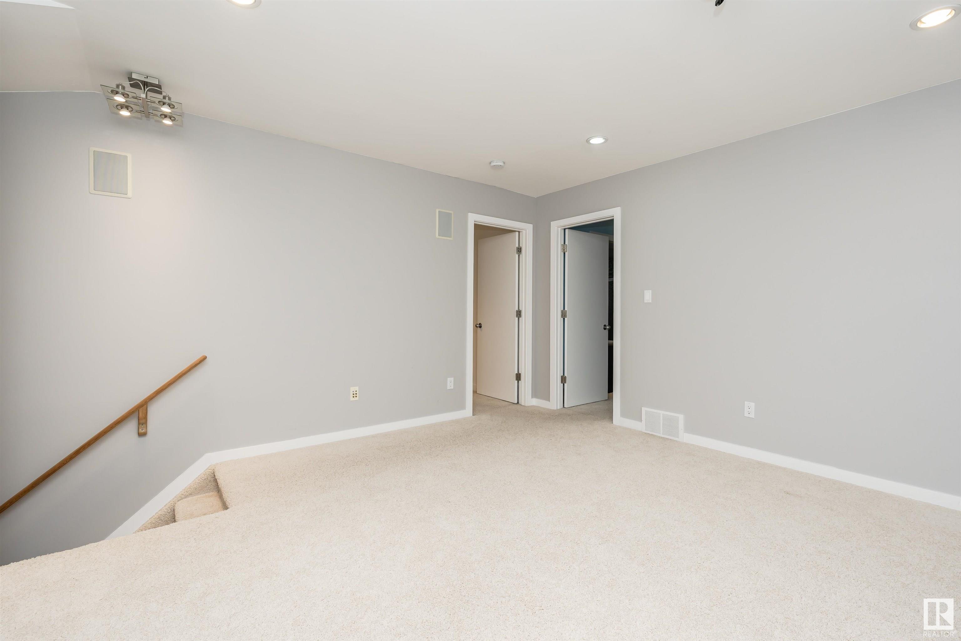      11231 75 AV NW , Edmonton,  ,T6G 0H4 ;  Listing Number: MLS E4413282