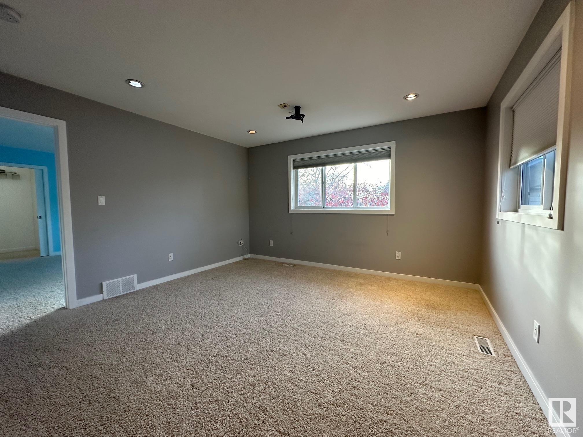      11231 75 AV NW , Edmonton,  ,T6G 0H4 ;  Listing Number: MLS E4413282