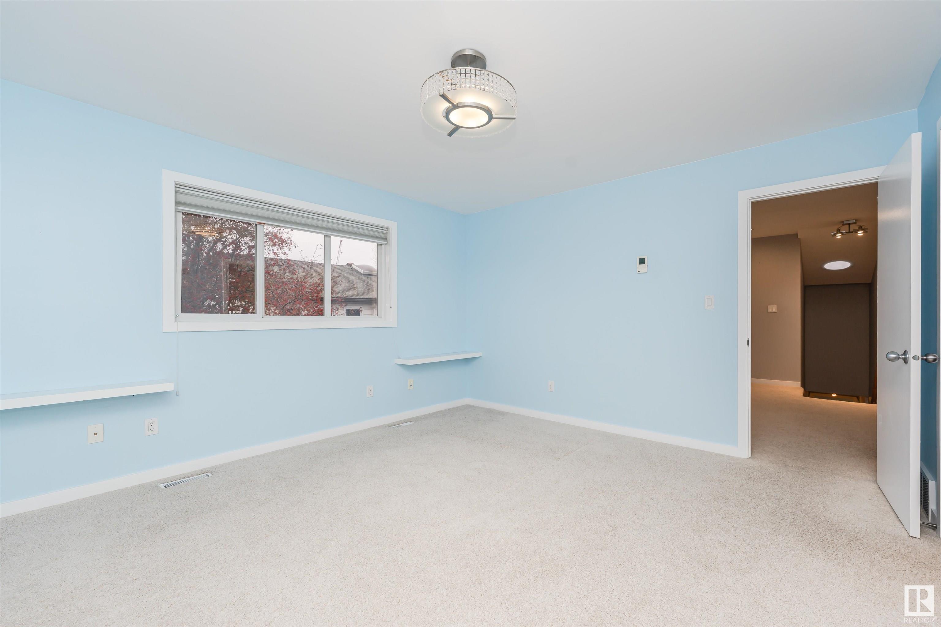      11231 75 AV NW , Edmonton,  ,T6G 0H4 ;  Listing Number: MLS E4413282