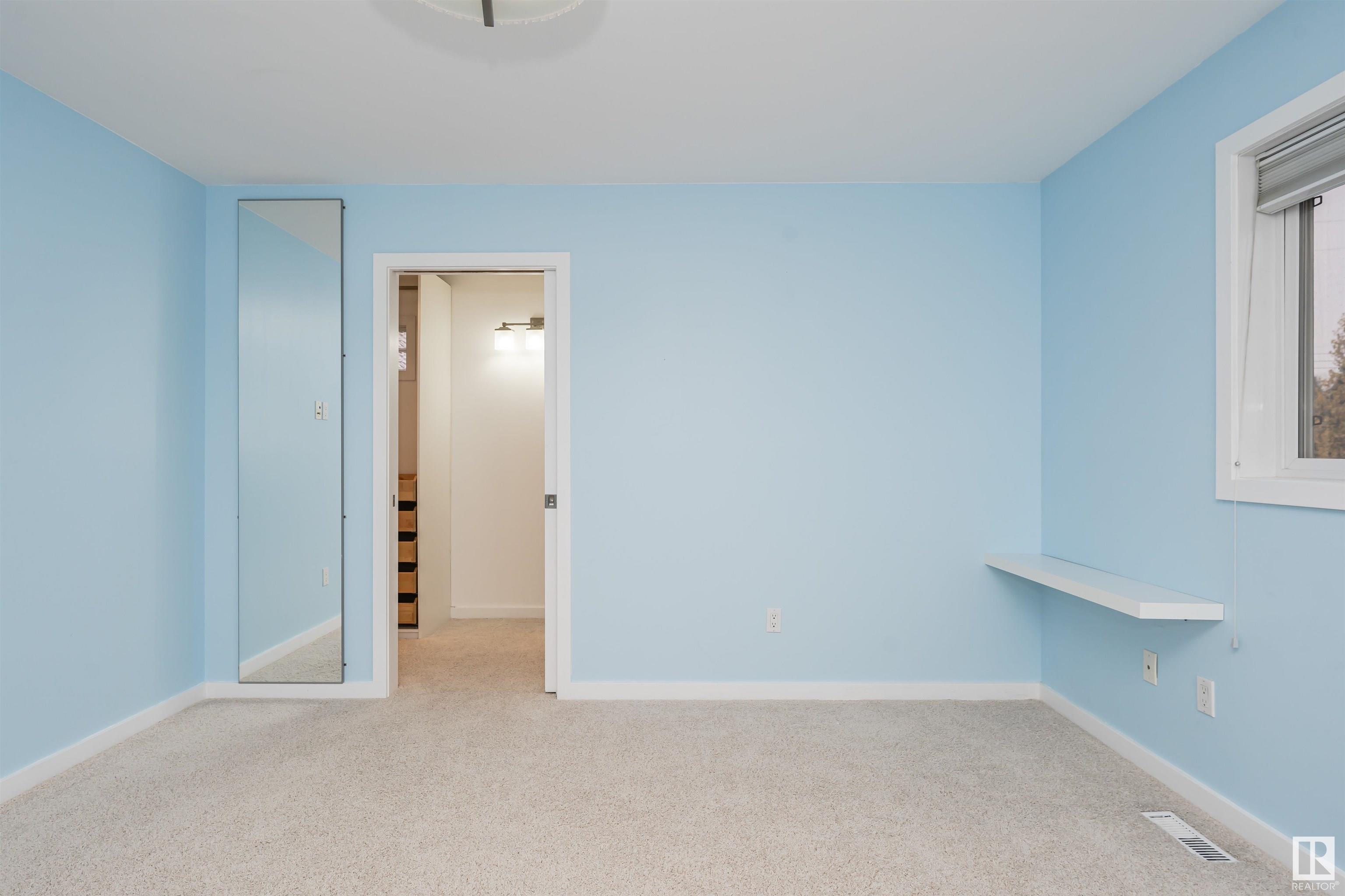      11231 75 AV NW , Edmonton,  ,T6G 0H4 ;  Listing Number: MLS E4413282