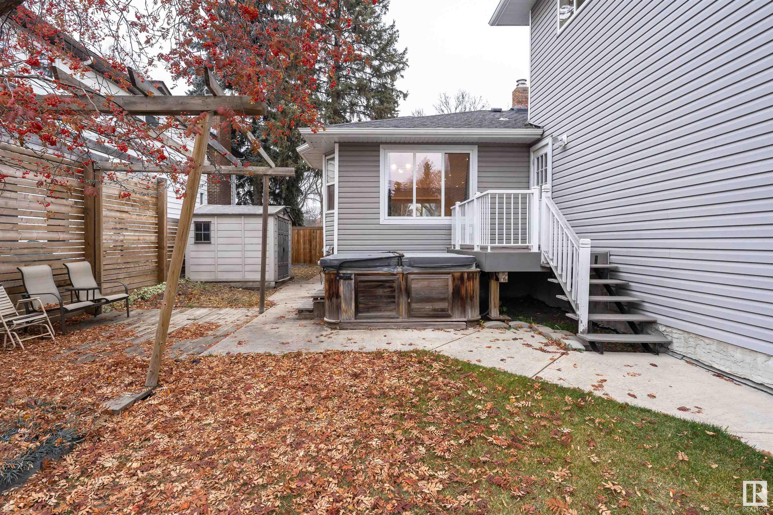      11231 75 AV NW , Edmonton,  ,T6G 0H4 ;  Listing Number: MLS E4413282