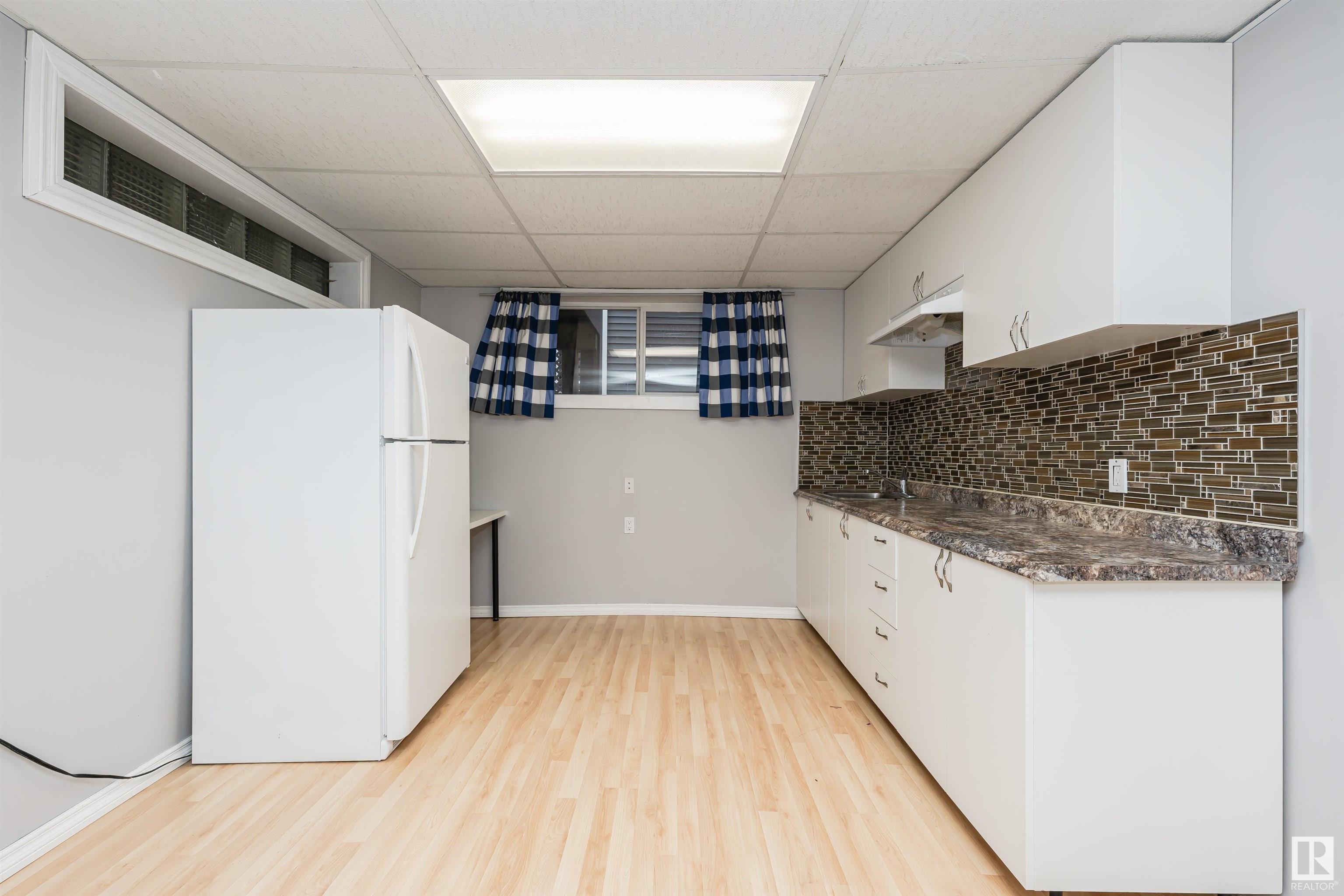      11231 75 AV NW , Edmonton,  ,T6G 0H4 ;  Listing Number: MLS E4413282