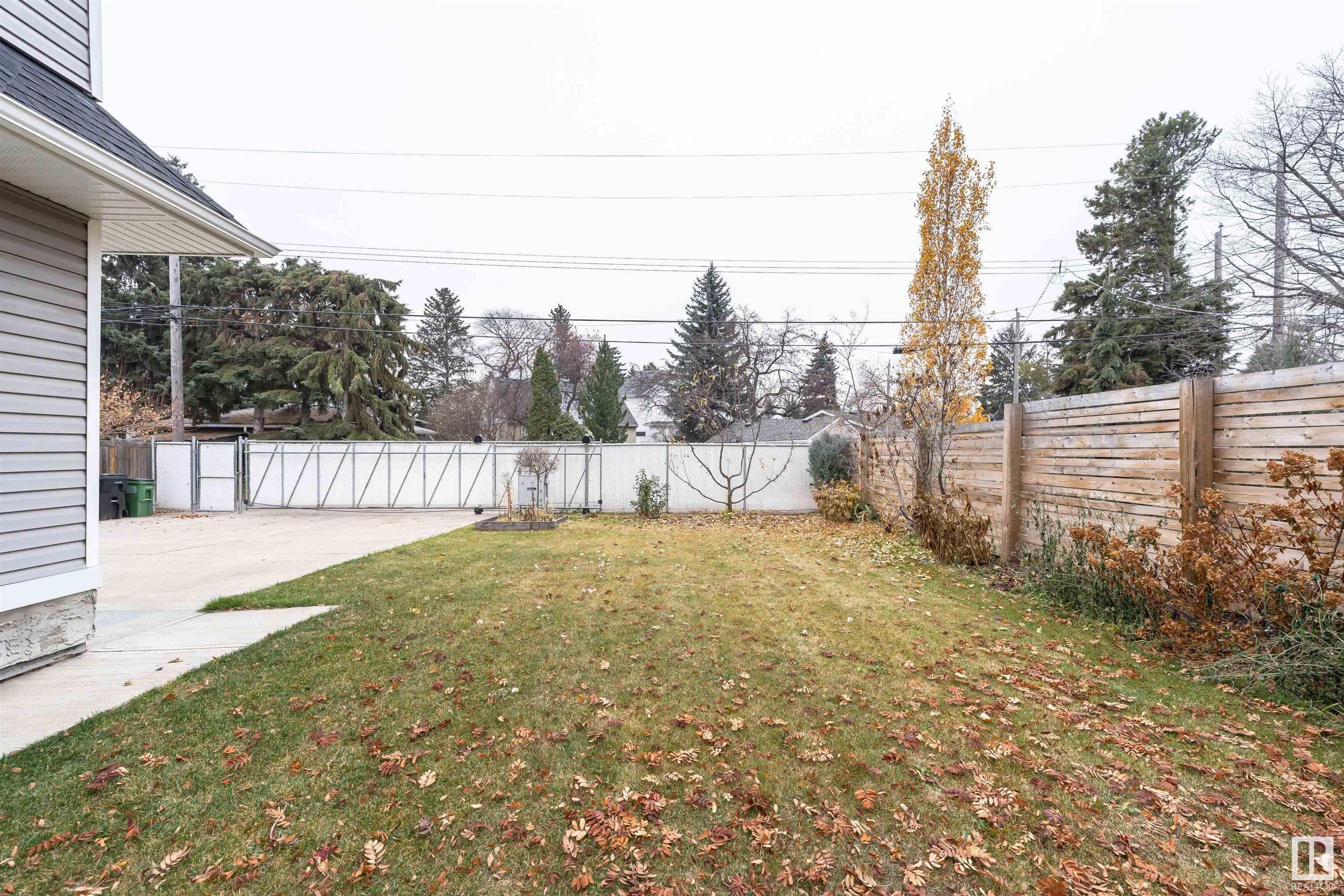      11231 75 AV NW , Edmonton,  ,T6G 0H4 ;  Listing Number: MLS E4413282