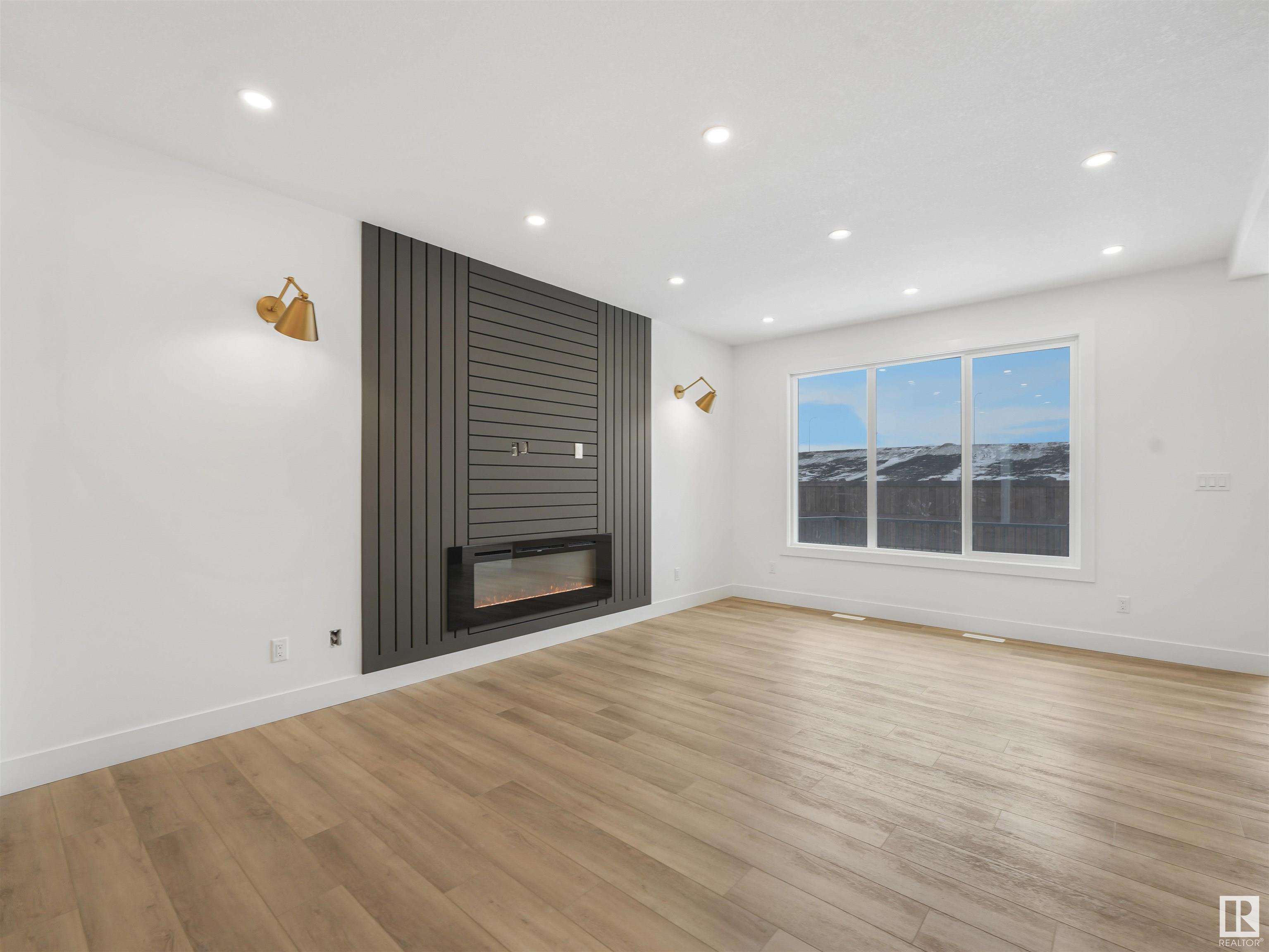      246 CANTER WYND WD , Sherwood Park,  ,T8H 2Z6 ;  Listing Number: MLS E4413369