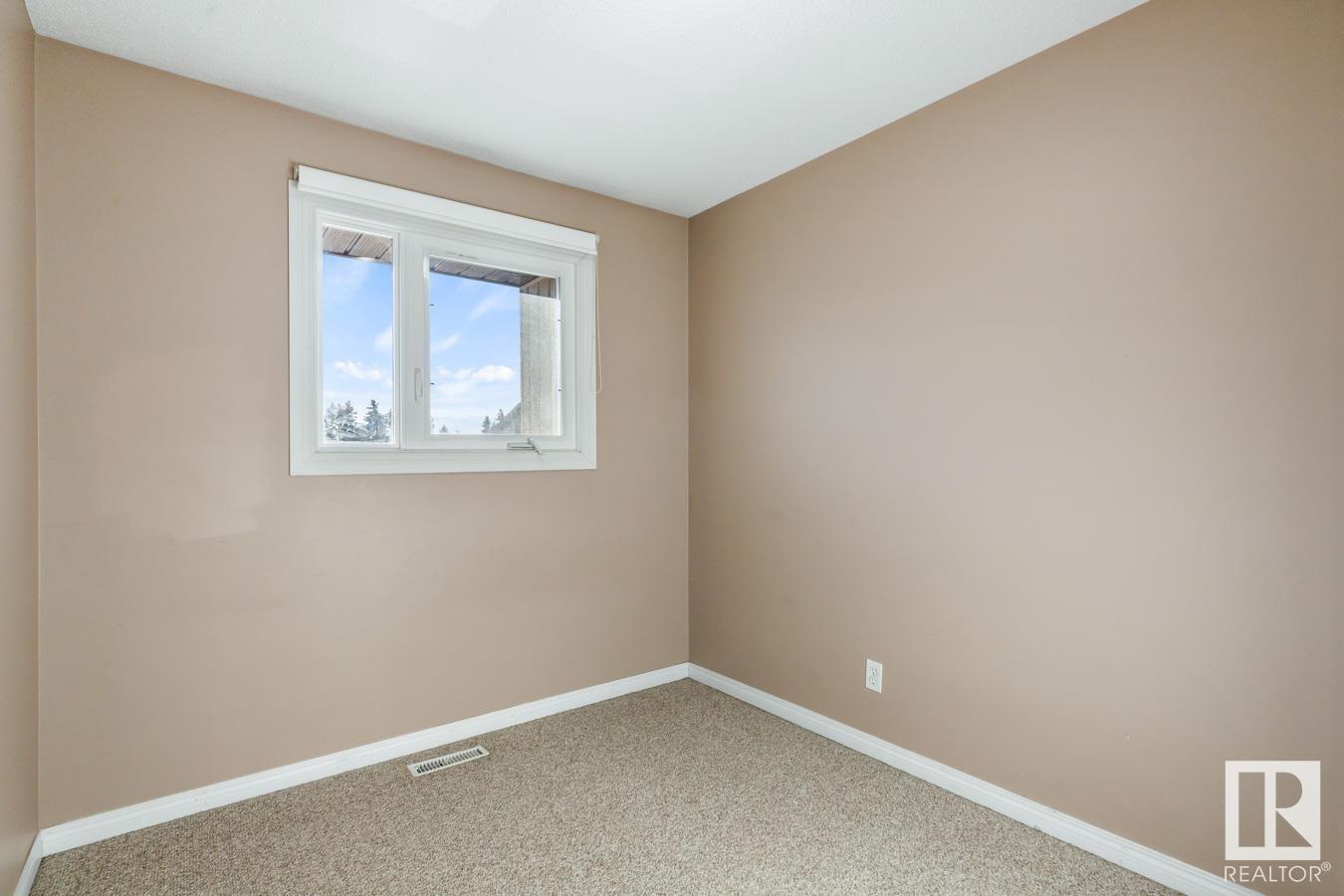      #9 14115 82 ST NW , Edmonton,  ,T5E 2V7 ;  Listing Number: MLS E4413478