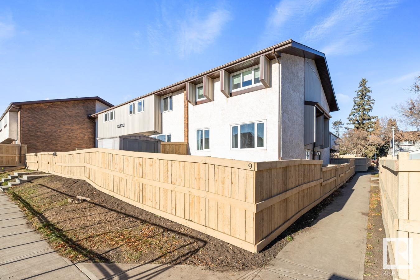      #9 14115 82 ST NW , Edmonton,  ,T5E 2V7 ;  Listing Number: MLS E4413478