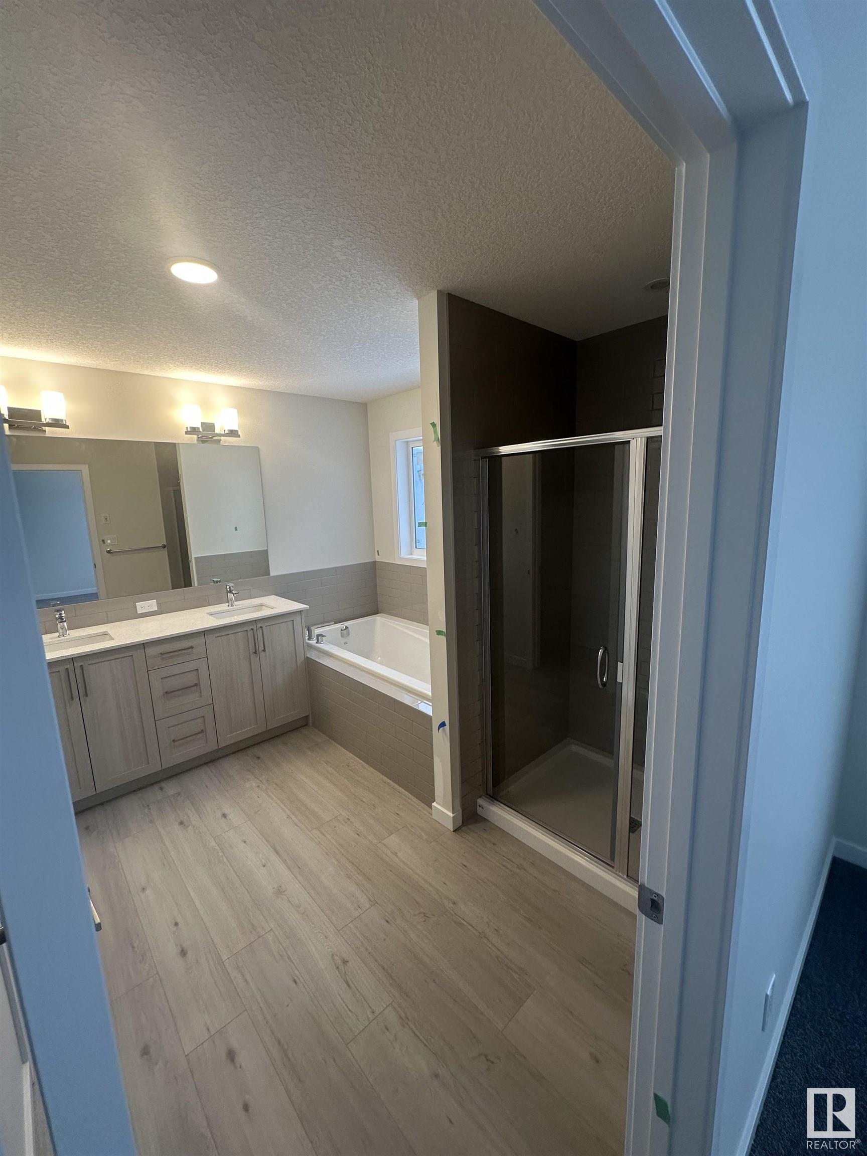      6308 KING WD SW , Edmonton,  ,T6W 5N9 ;  Listing Number: MLS E4413529
