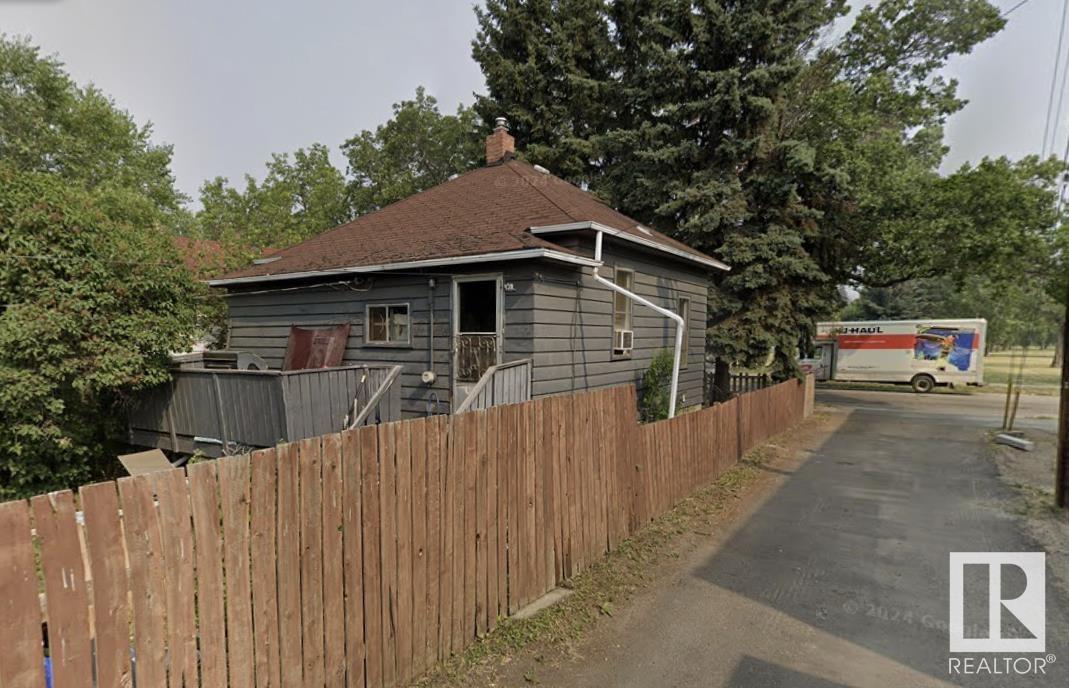      10417 70 AV NW , Edmonton,  ,T6H 2E7 ;  Listing Number: MLS E4413579