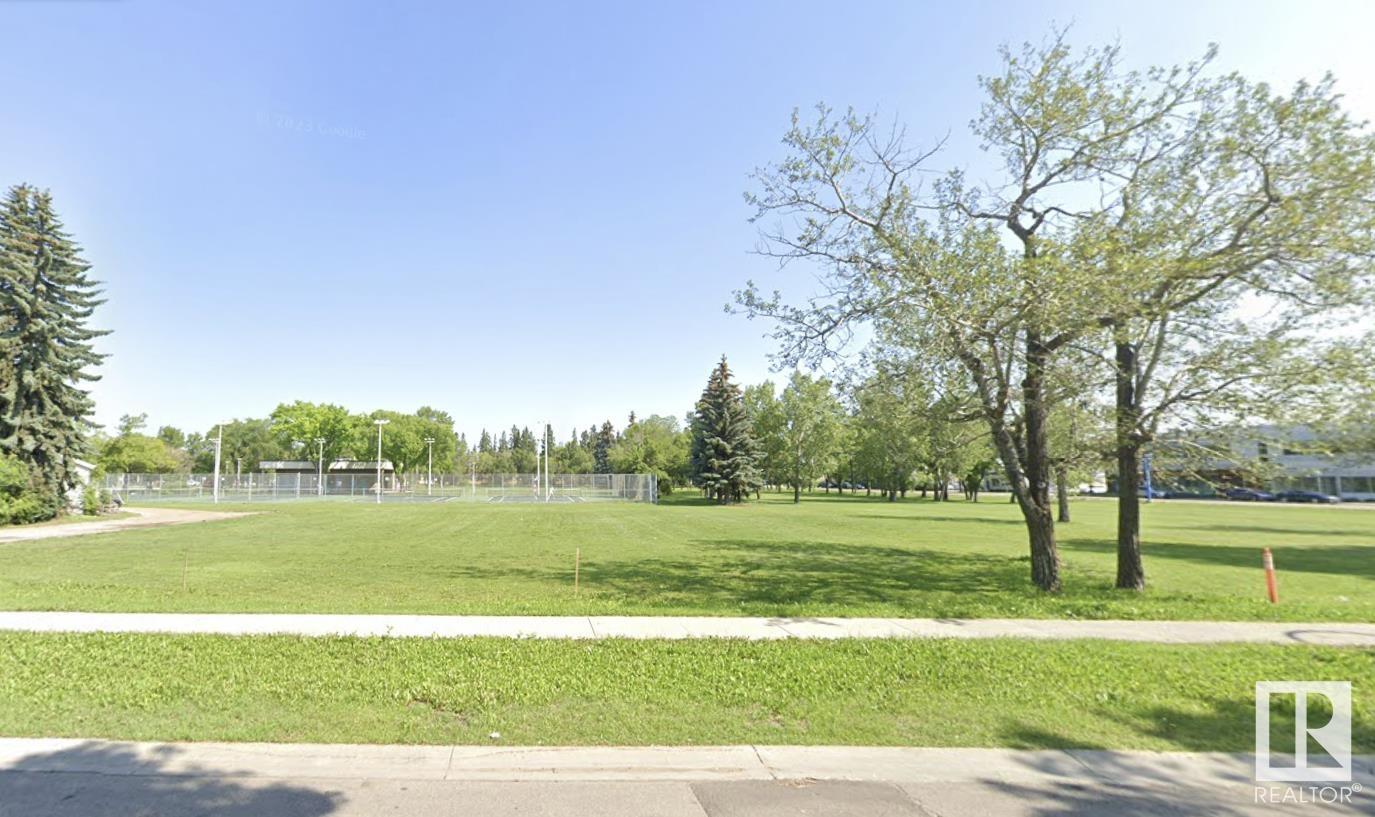      10417 70 AV NW , Edmonton,  ,T6H 2E7 ;  Listing Number: MLS E4413579