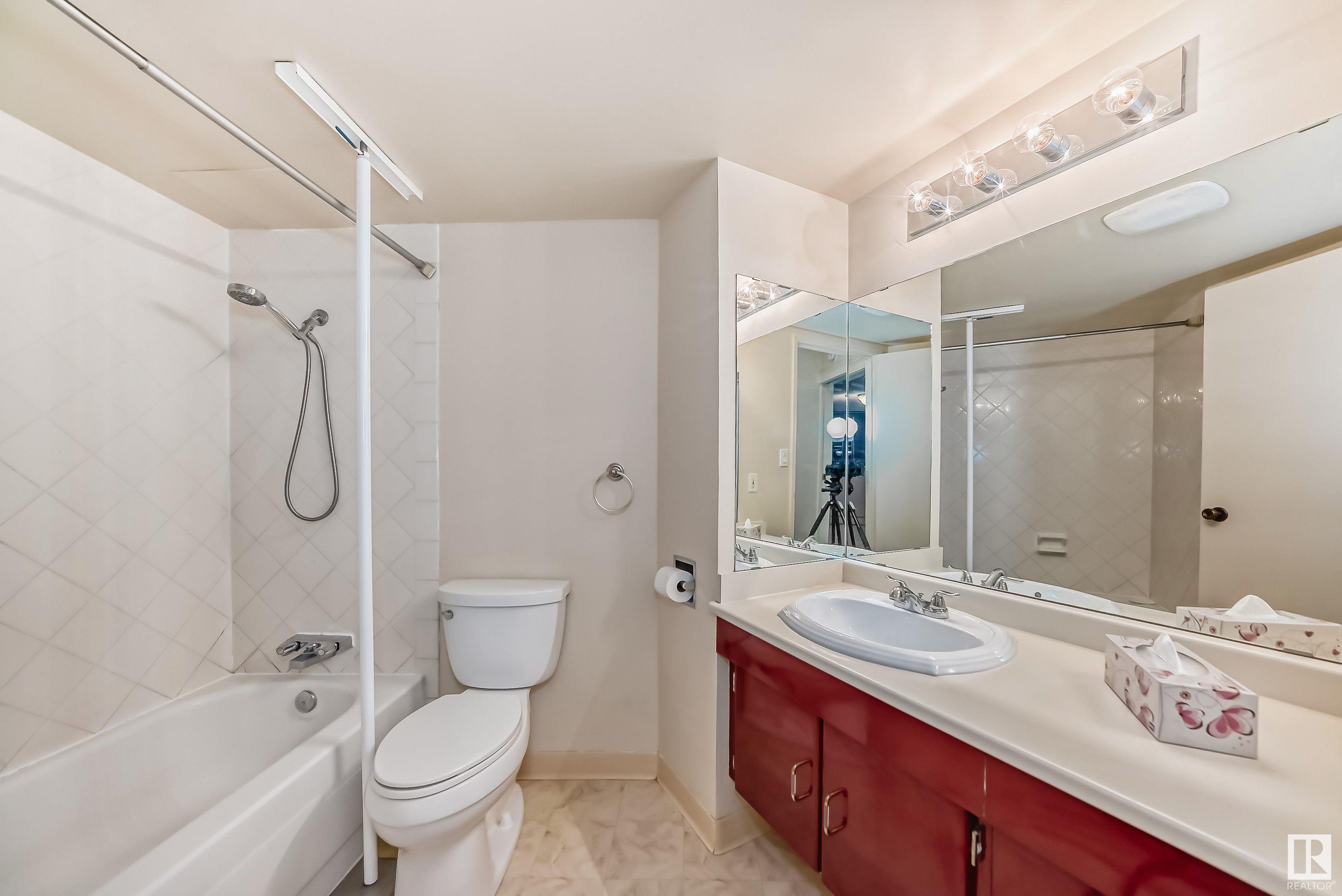      #607 10045 117 ST NW NW , Edmonton,  ,T5K 1W8 ;  Listing Number: MLS E4413621