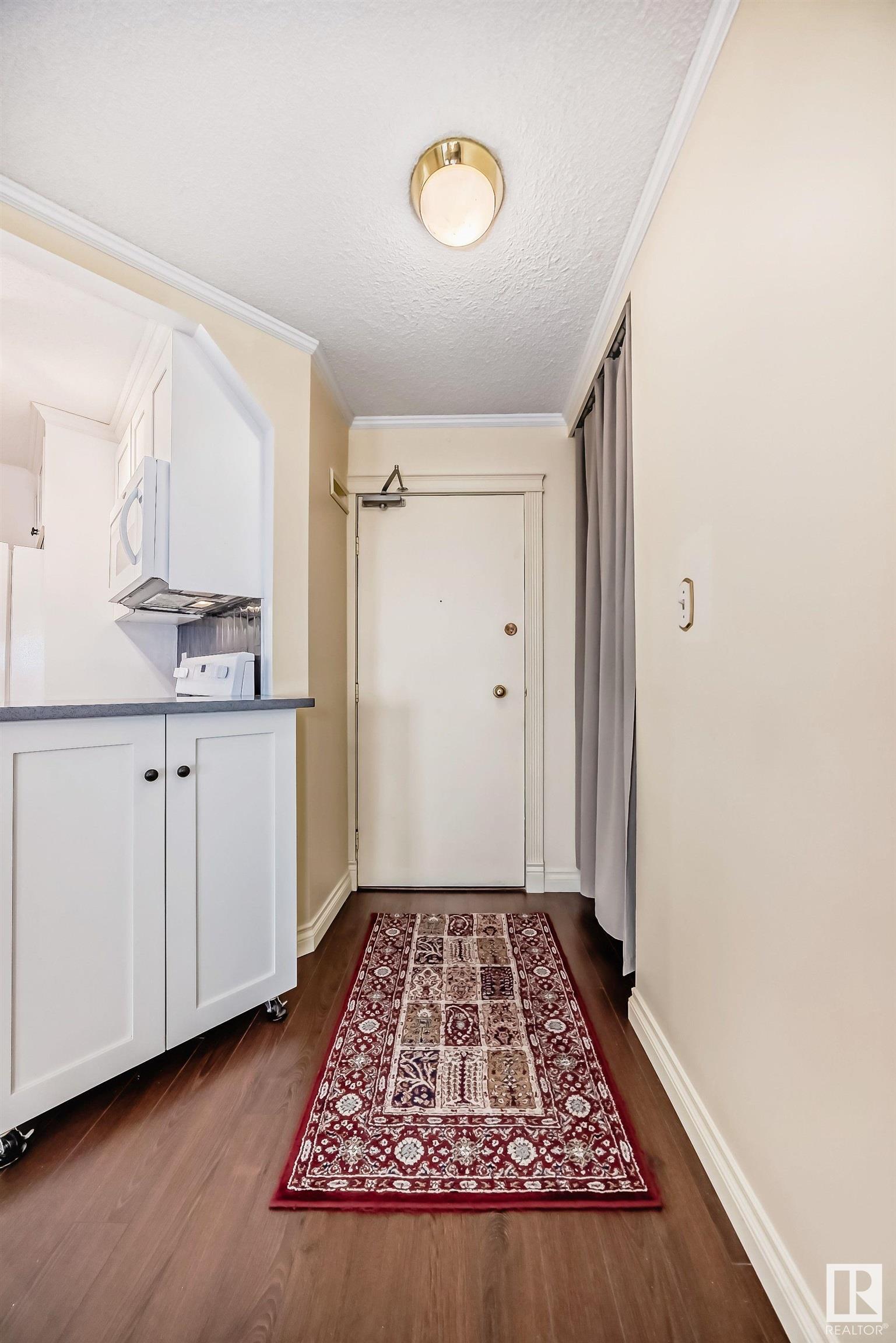      #607 10045 117 ST NW NW , Edmonton,  ,T5K 1W8 ;  Listing Number: MLS E4413621