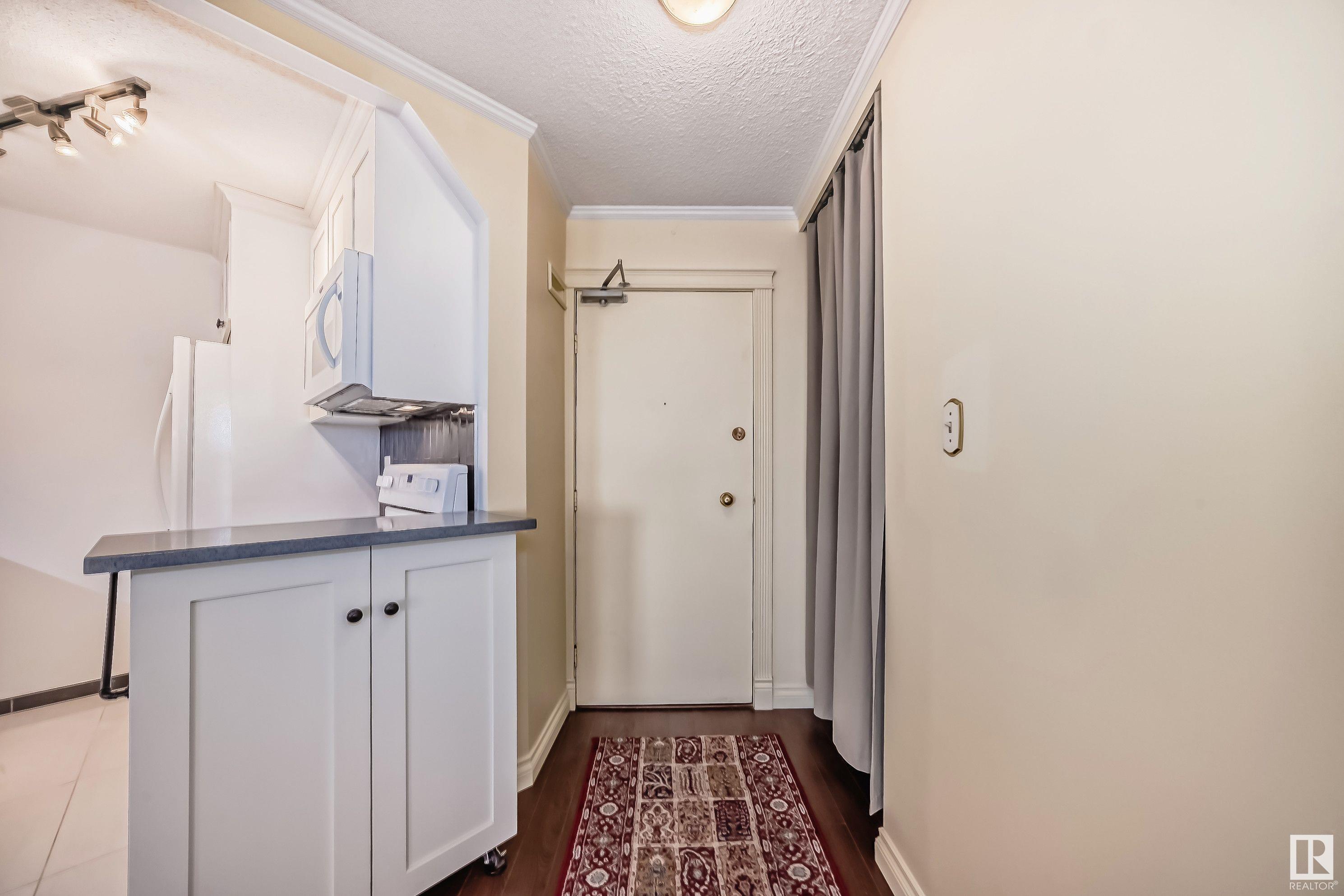      #607 10045 117 ST NW NW , Edmonton,  ,T5K 1W8 ;  Listing Number: MLS E4413621