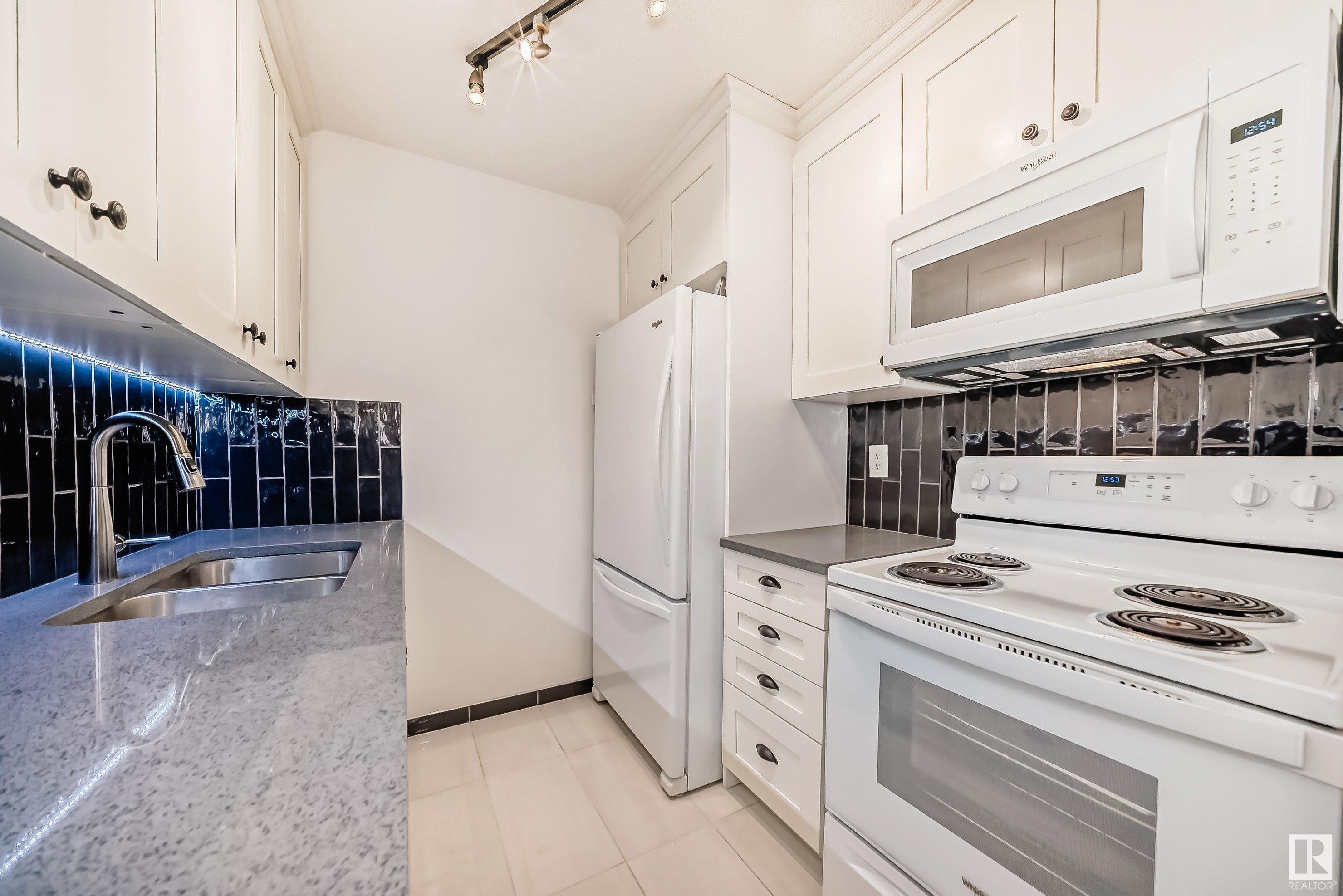      #607 10045 117 ST NW NW , Edmonton,  ,T5K 1W8 ;  Listing Number: MLS E4413621