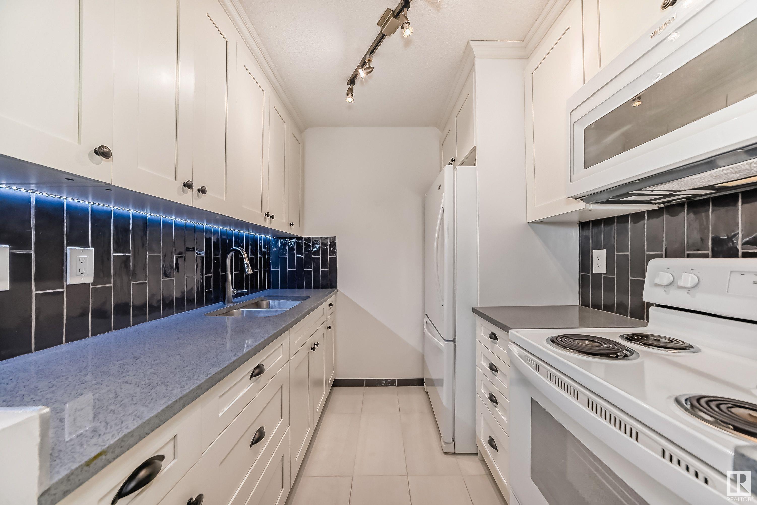      #607 10045 117 ST NW NW , Edmonton,  ,T5K 1W8 ;  Listing Number: MLS E4413621
