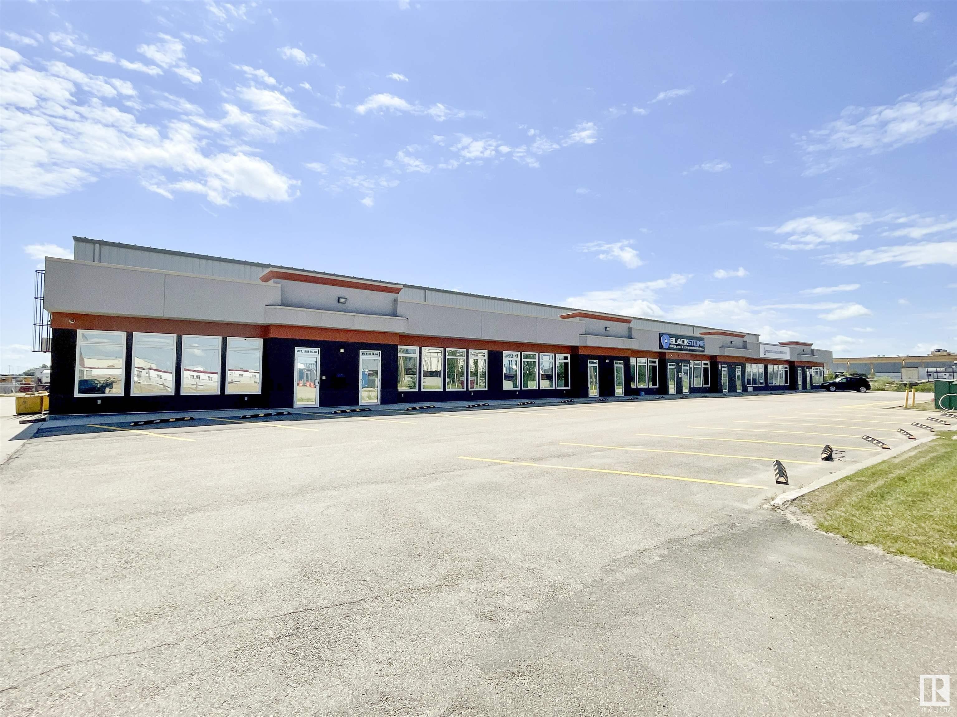 - 16,802 sq.ft. office/warehouse available for lease on 1.2 acres - Two 10 ton bridge cranes - Improved and fenced yard - 18?x18? grade loading bays with make up air and sumps - Easy access to high load corridor, Highway 625, and QEII Highway