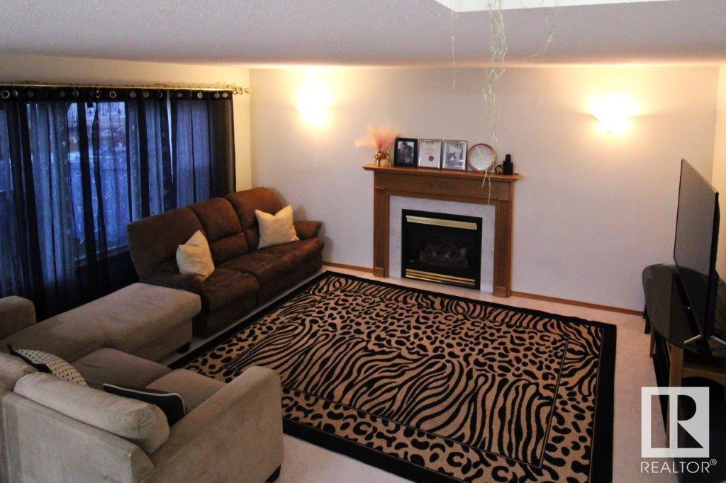      14515 131 ST NW , Edmonton,  ,T6V 1G8 ;  Listing Number: MLS E4413681
