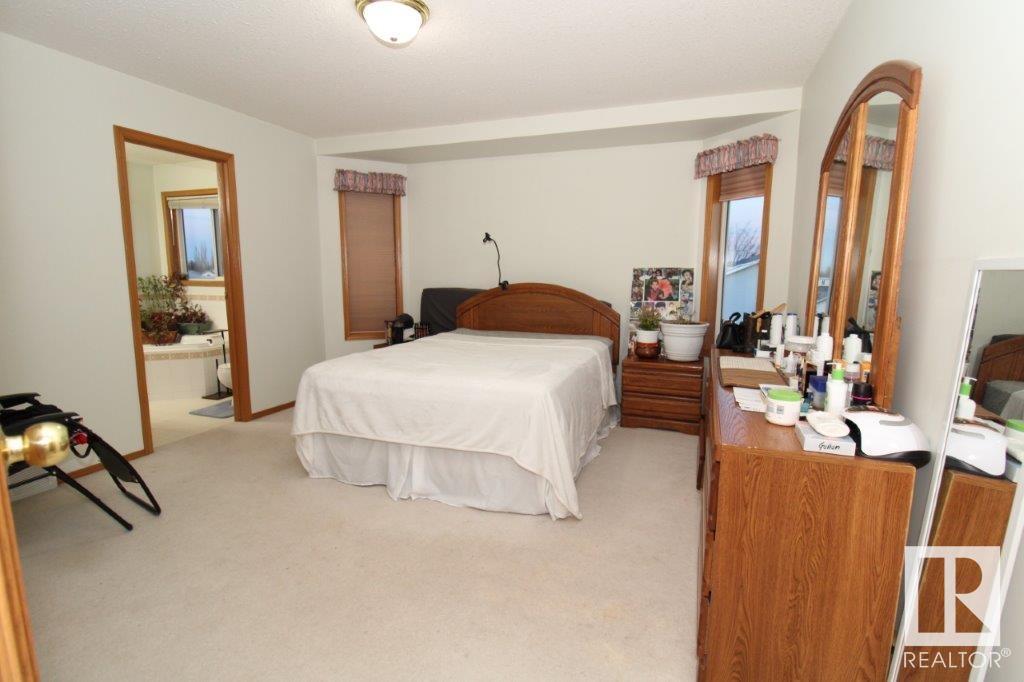      14515 131 ST NW , Edmonton,  ,T6V 1G8 ;  Listing Number: MLS E4413681