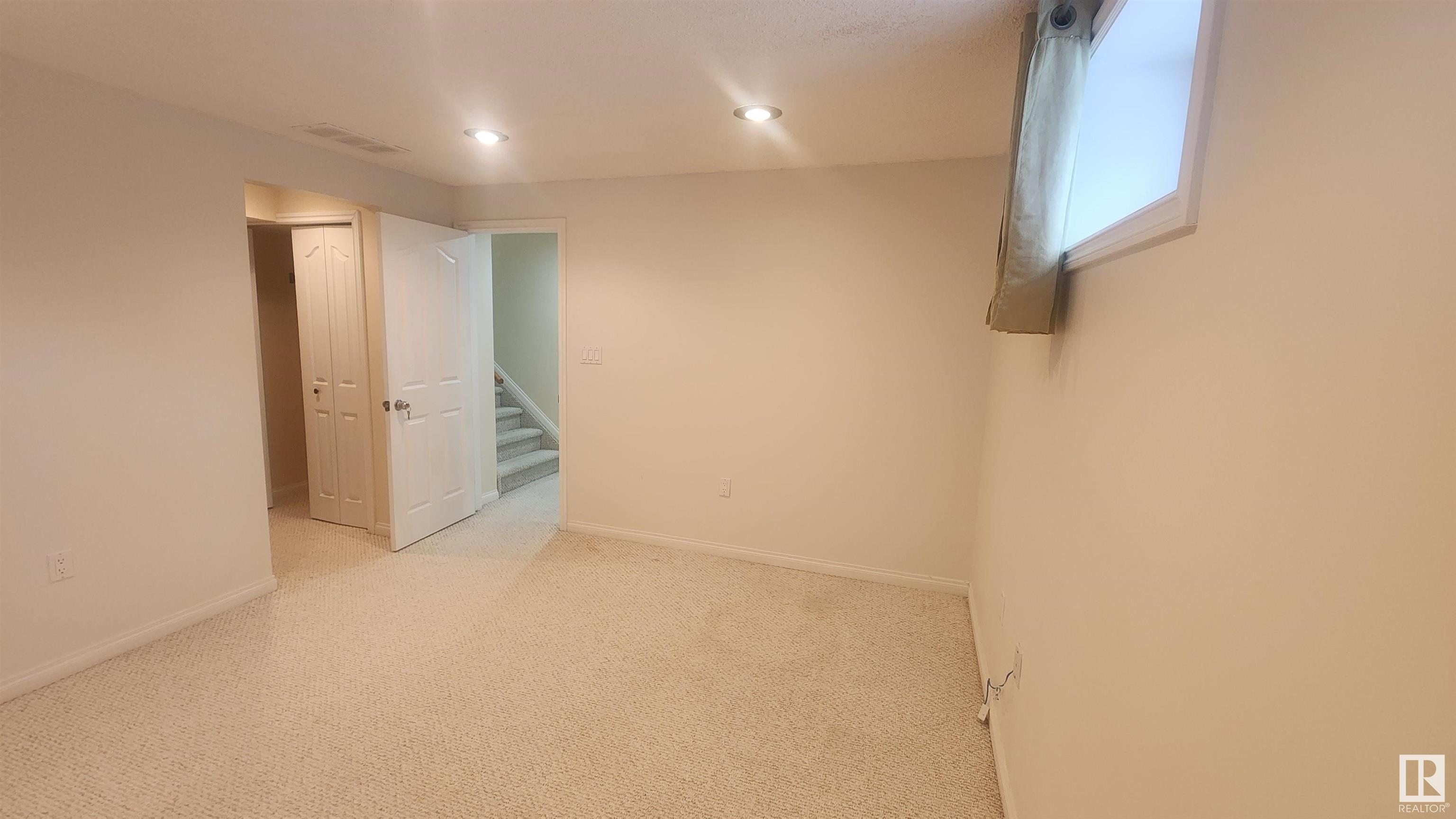      14515 131 ST NW , Edmonton,  ,T6V 1G8 ;  Listing Number: MLS E4413681