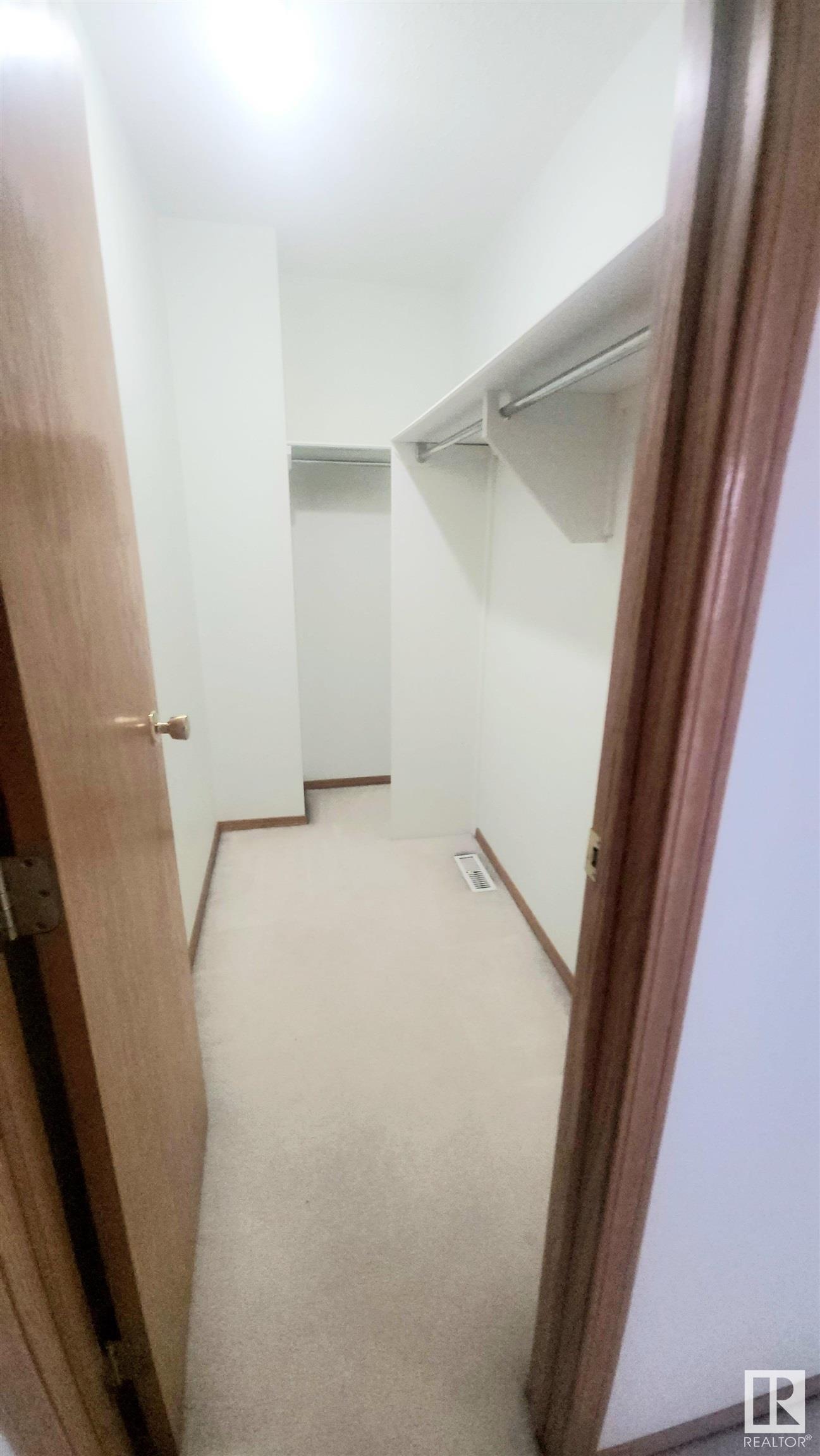      14515 131 ST NW , Edmonton,  ,T6V 1G8 ;  Listing Number: MLS E4413681