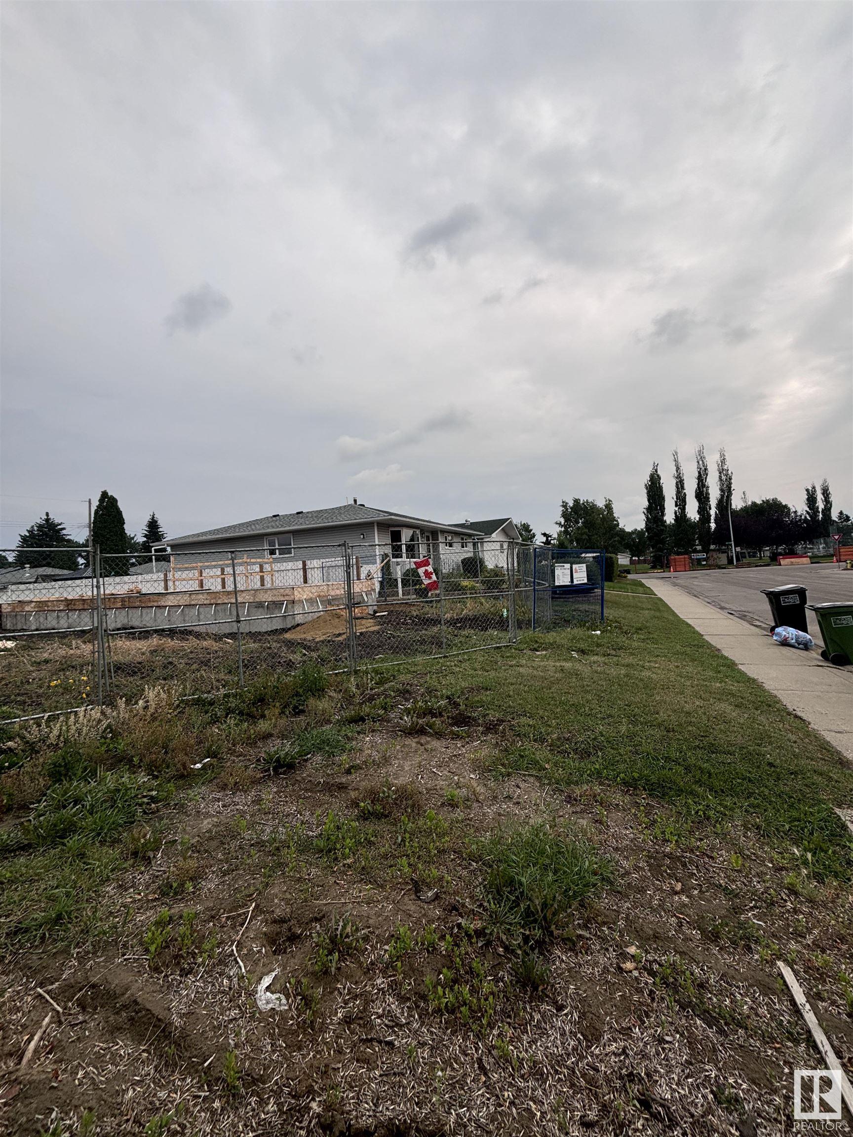      9613 159 ST NW NW , Edmonton,  ,T5P 2Z1 ;  Listing Number: MLS E4413815